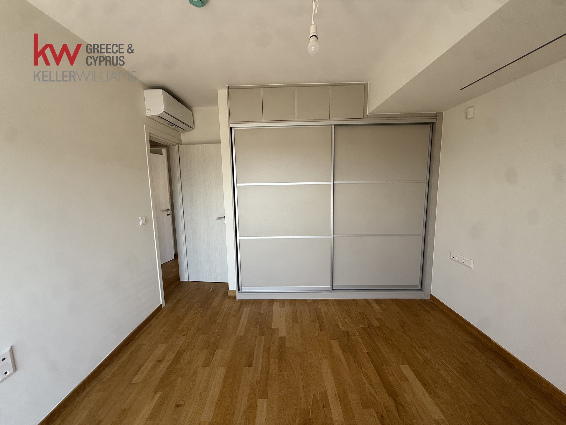 Gallery image 14