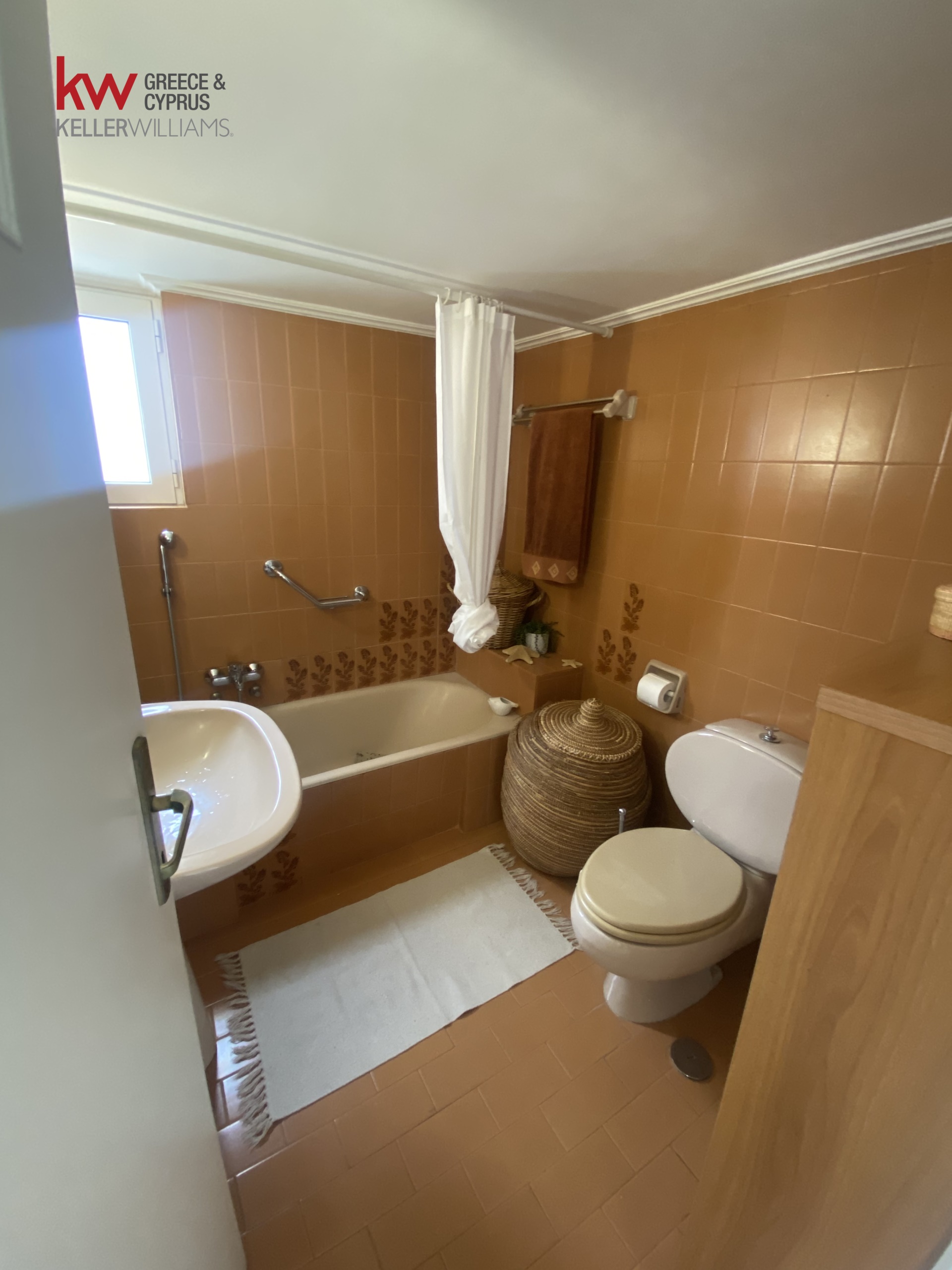 Gallery image 15