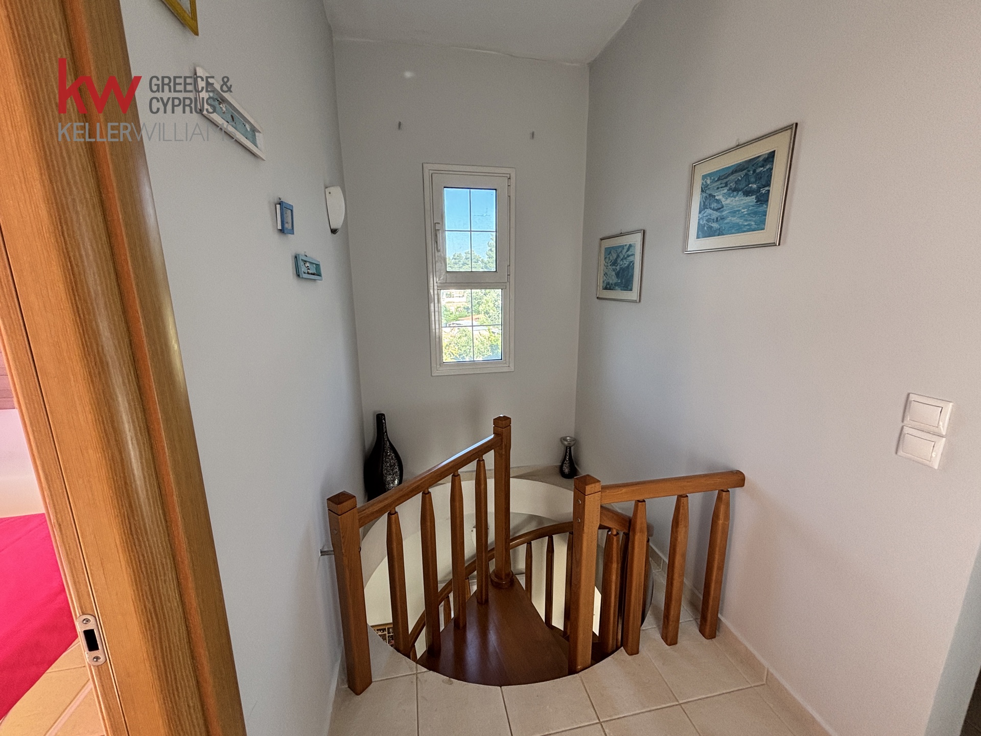 Gallery image 16