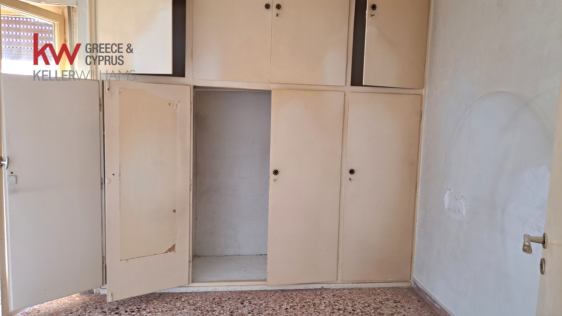 Gallery image 18