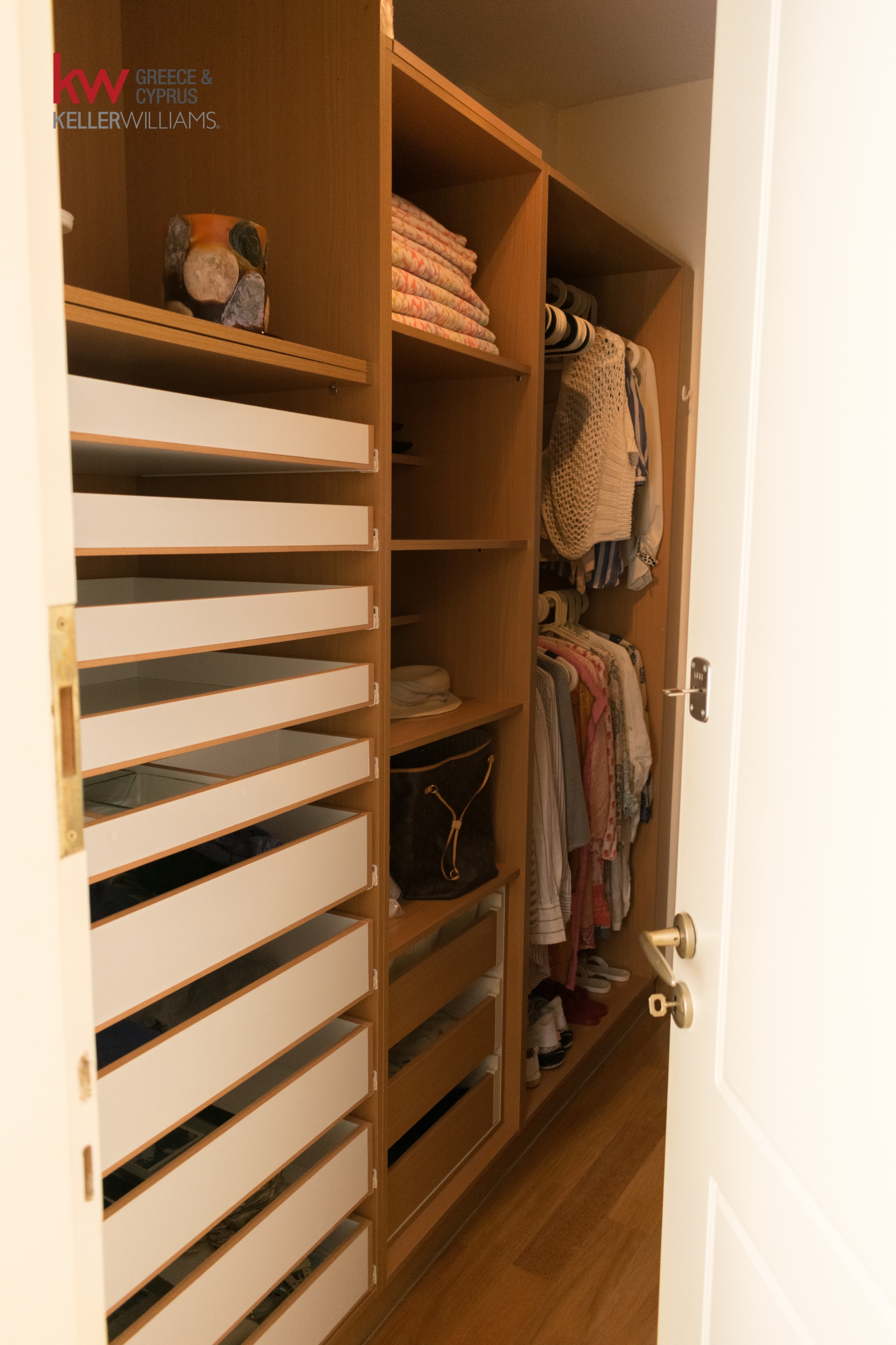 Gallery image 13