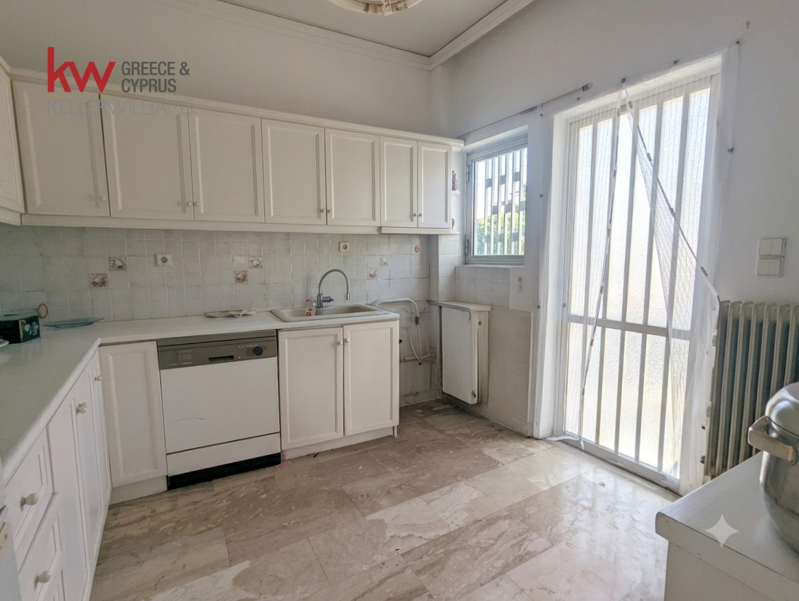 Gallery image 10