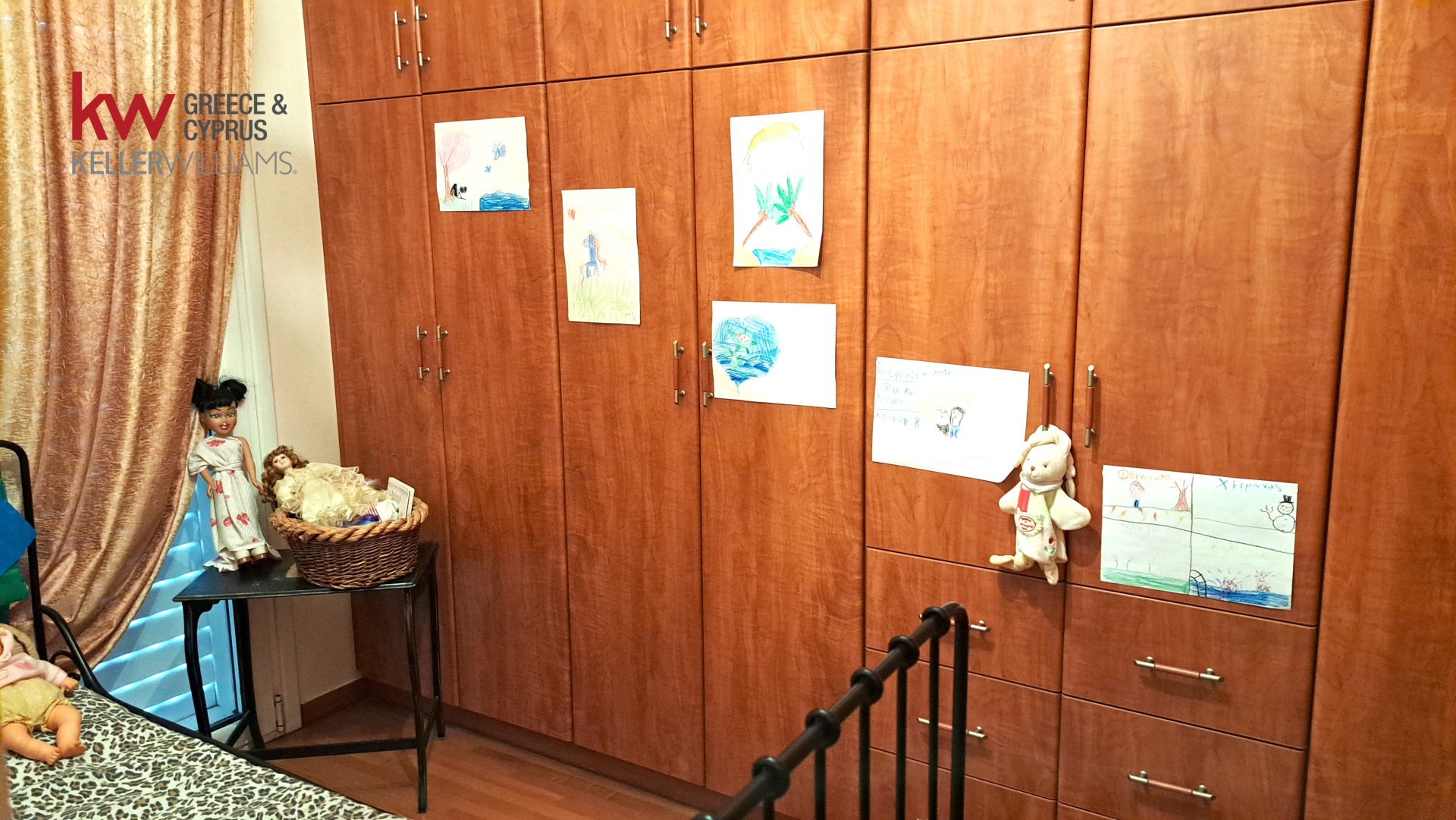 Gallery image 12