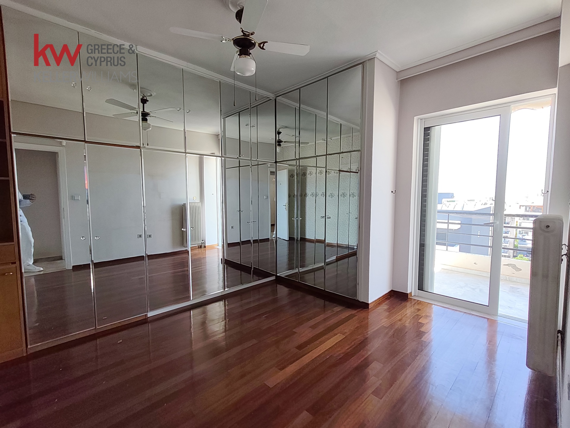 Gallery image 10