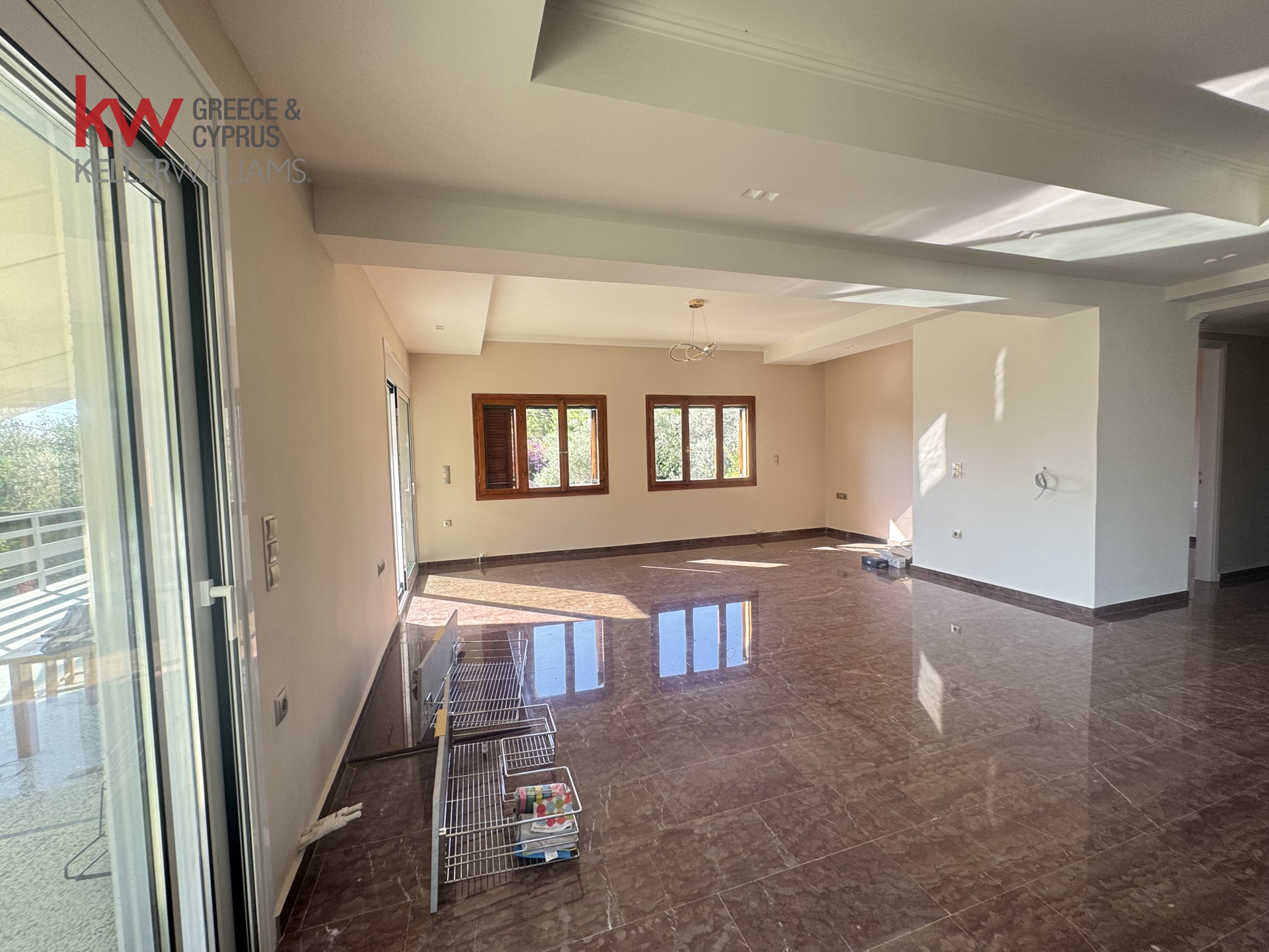 Gallery image 16