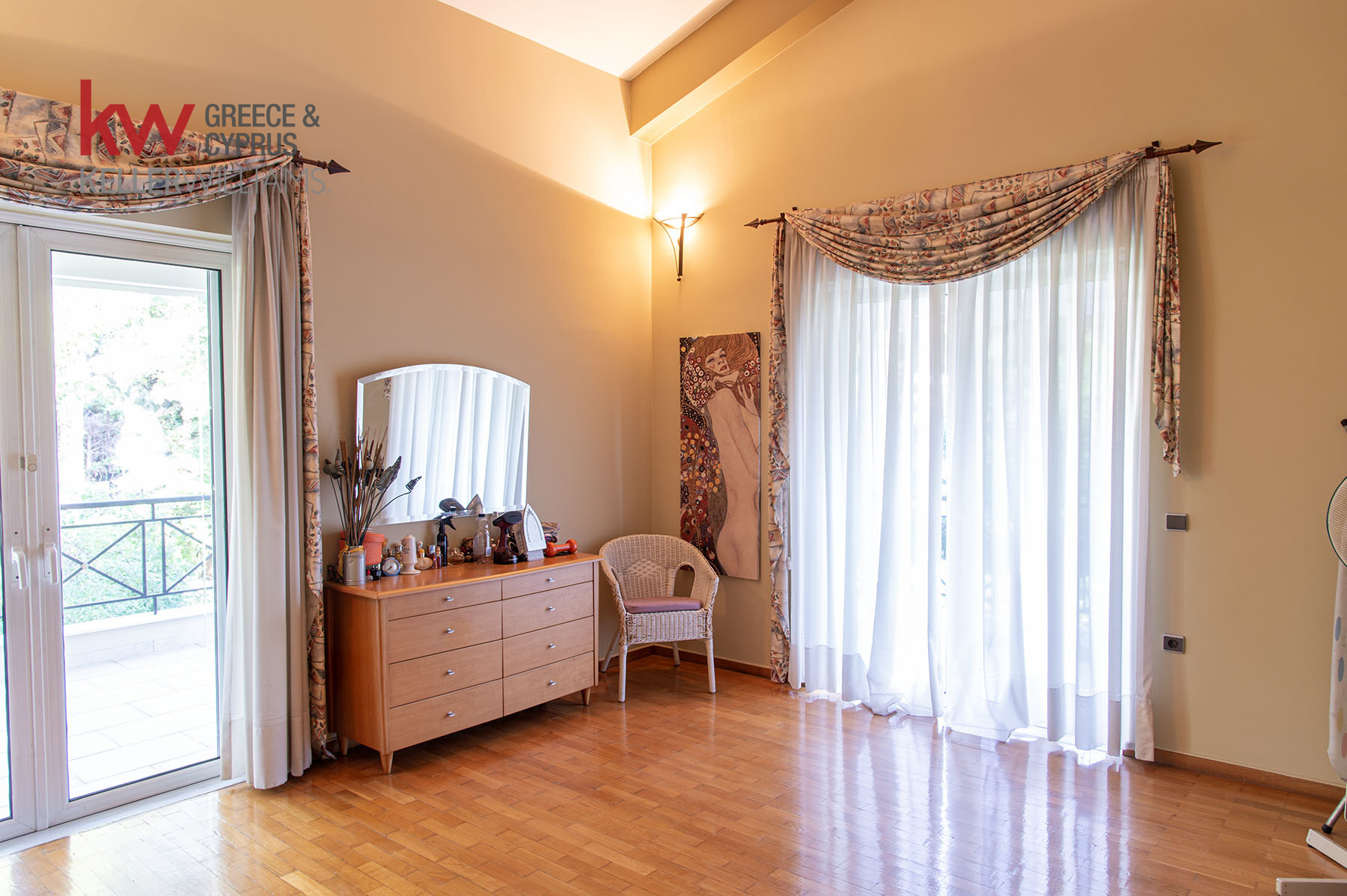 Gallery image 6