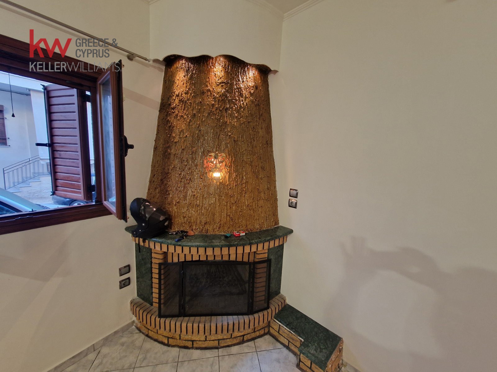 Gallery image 10