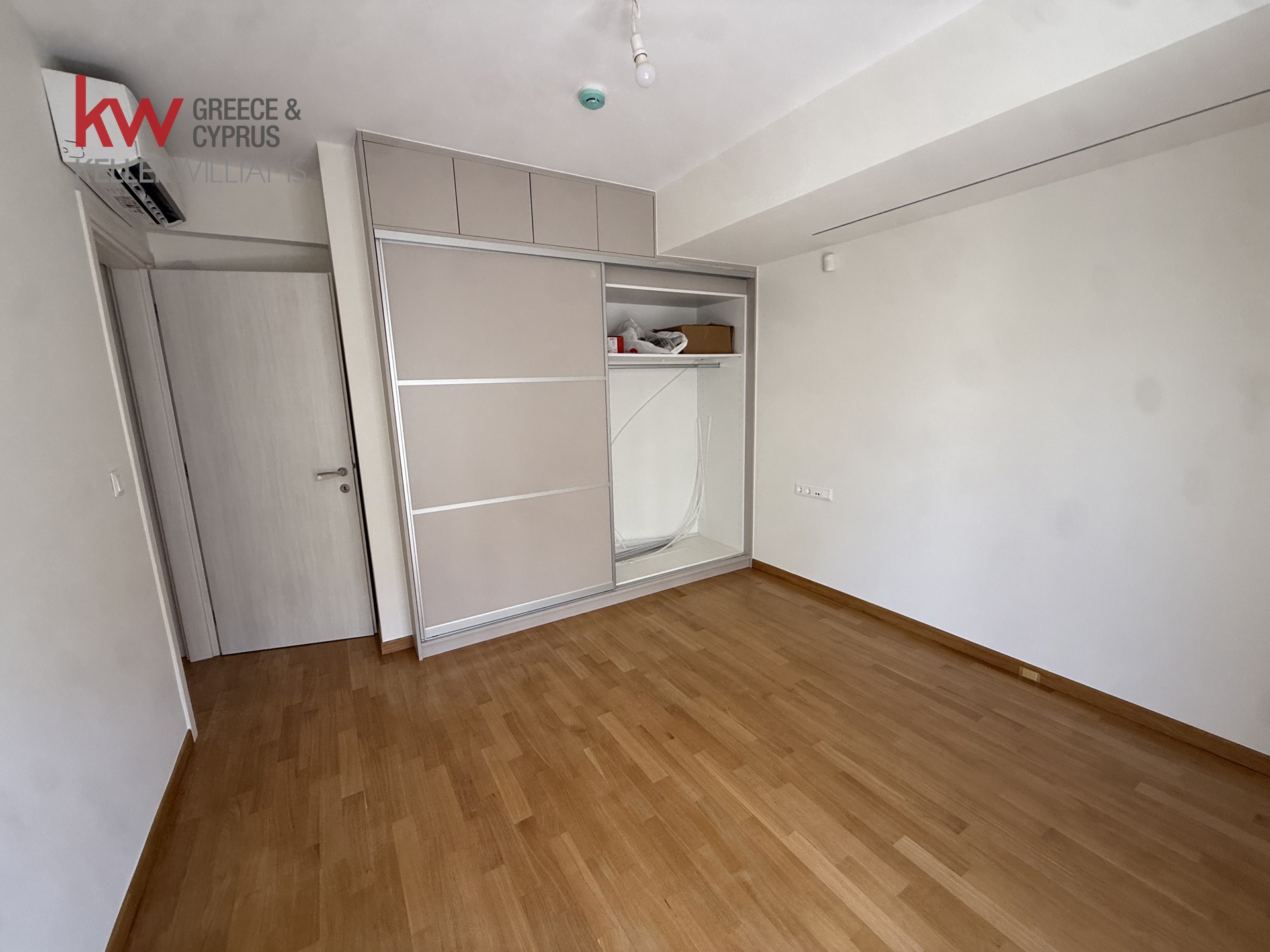 Gallery image 15