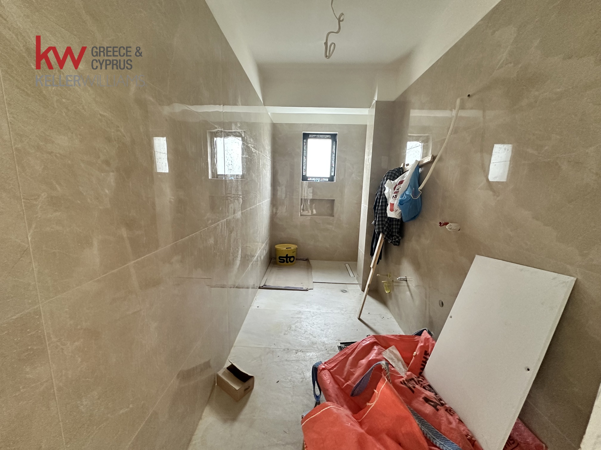 Gallery image 16