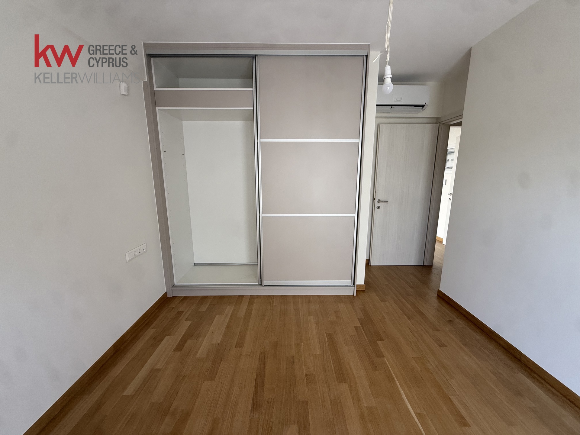Gallery image 12
