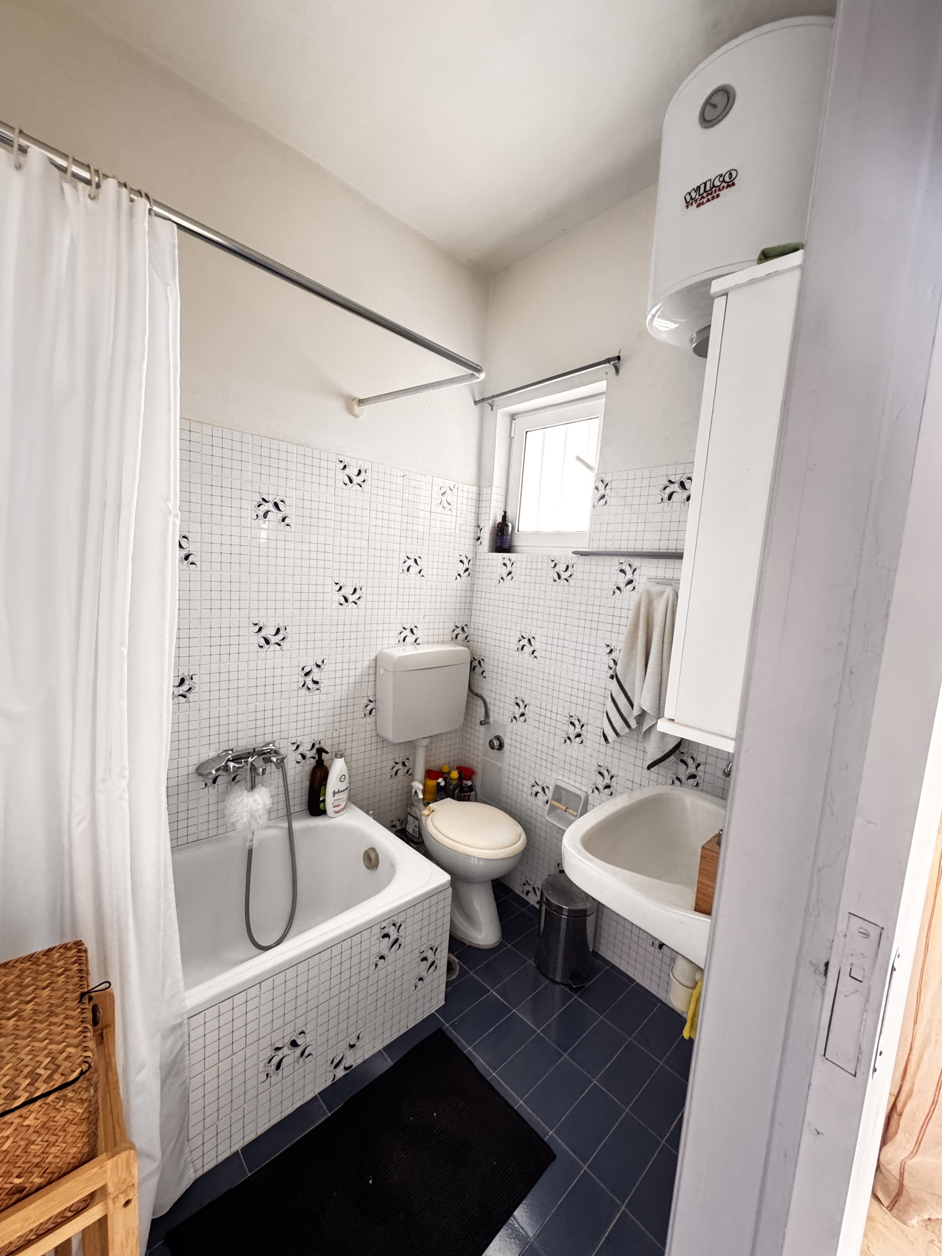 Gallery image 13