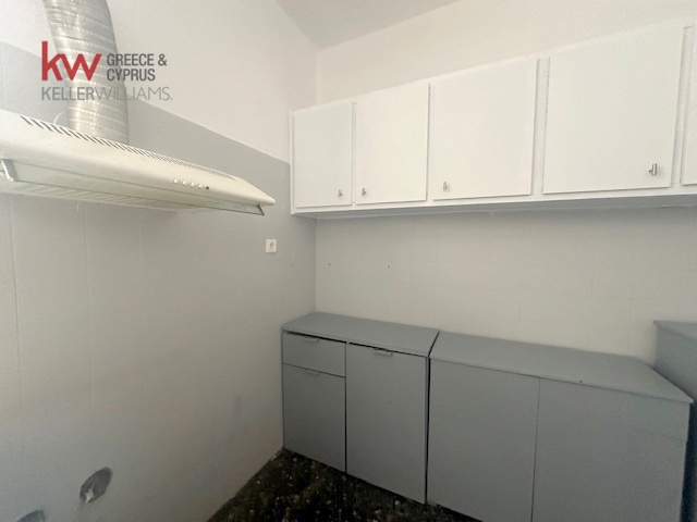 Gallery image 10