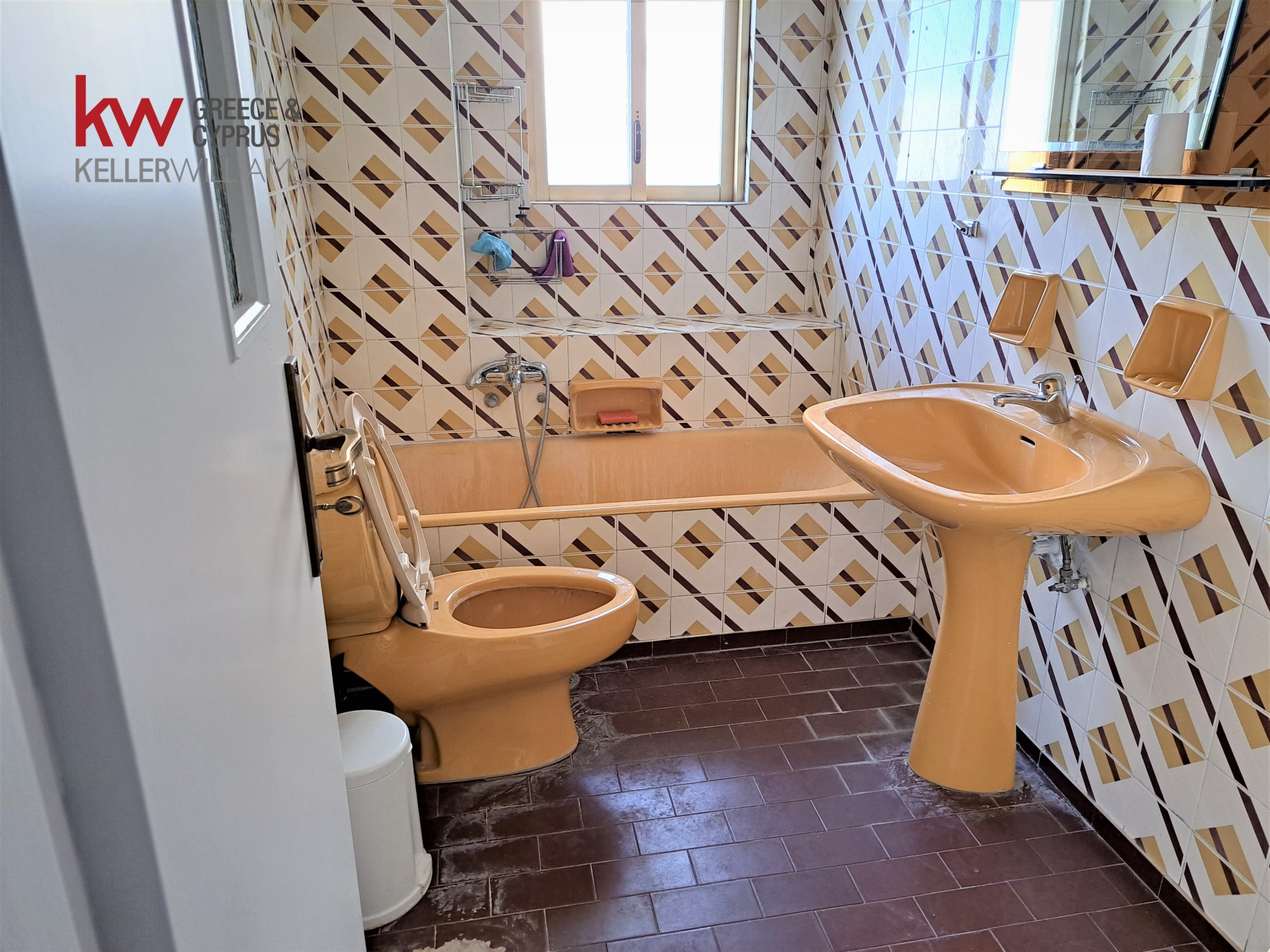 Gallery image 12