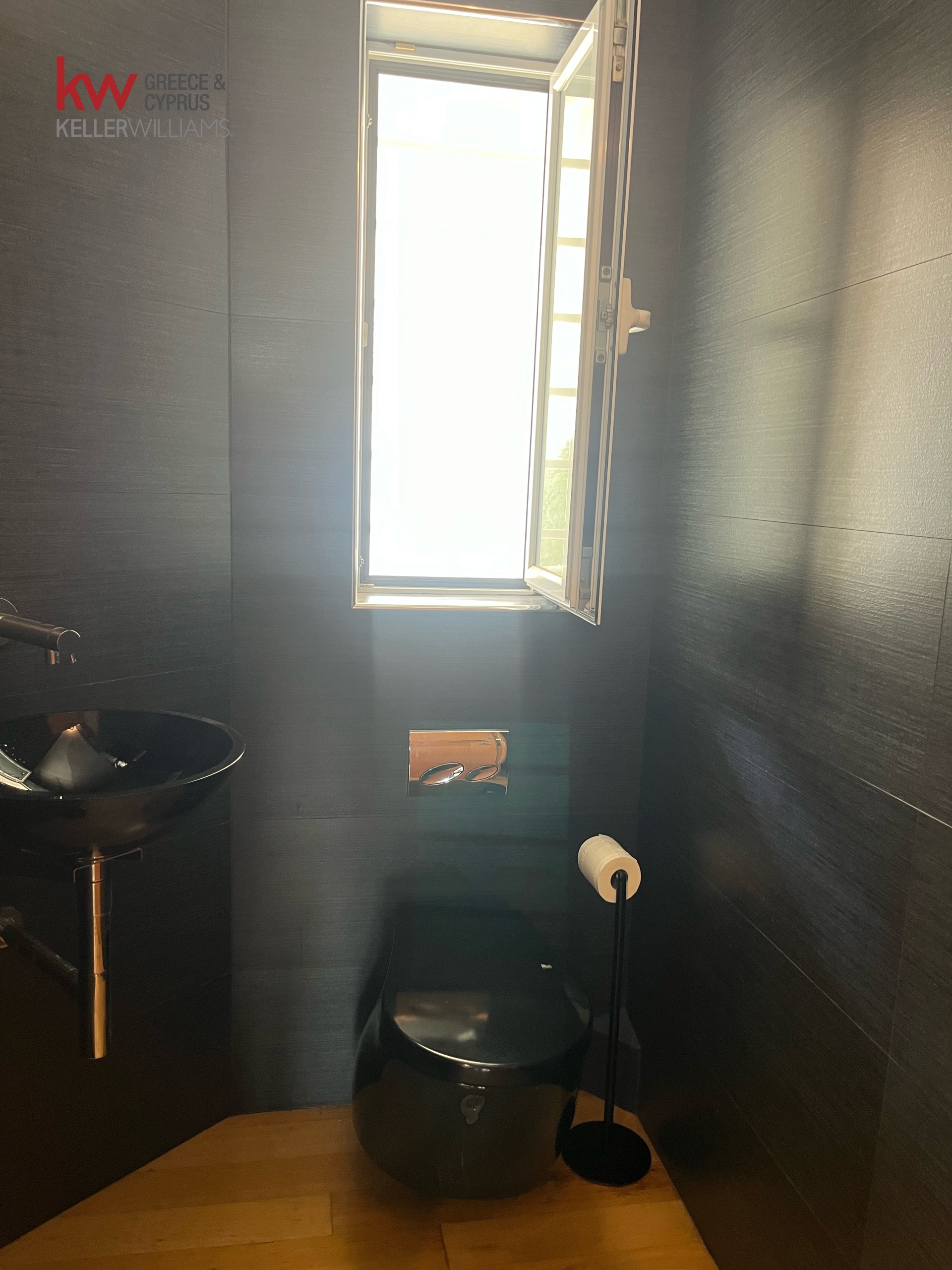 Gallery image 14