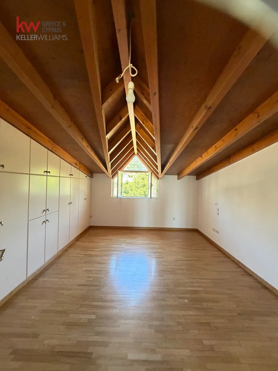 Gallery image 19