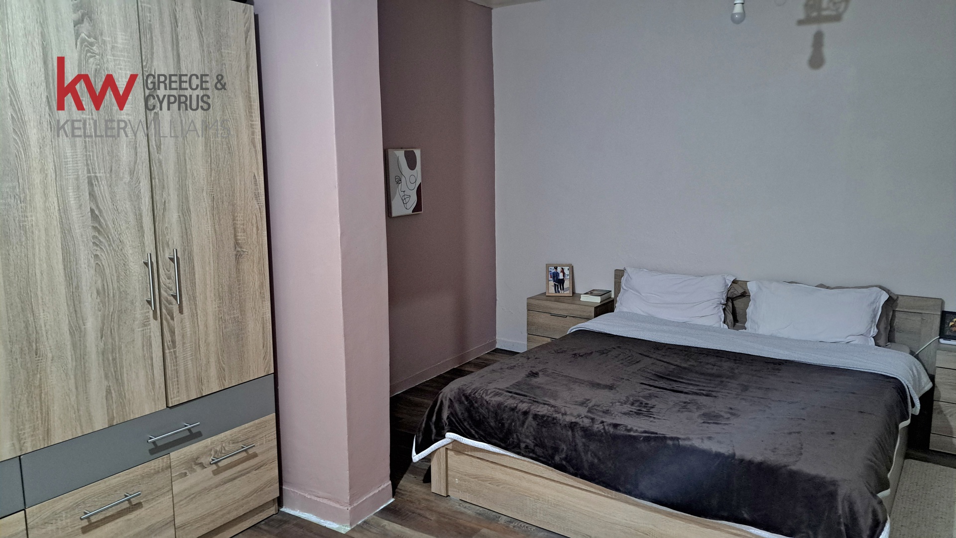 Gallery image 10