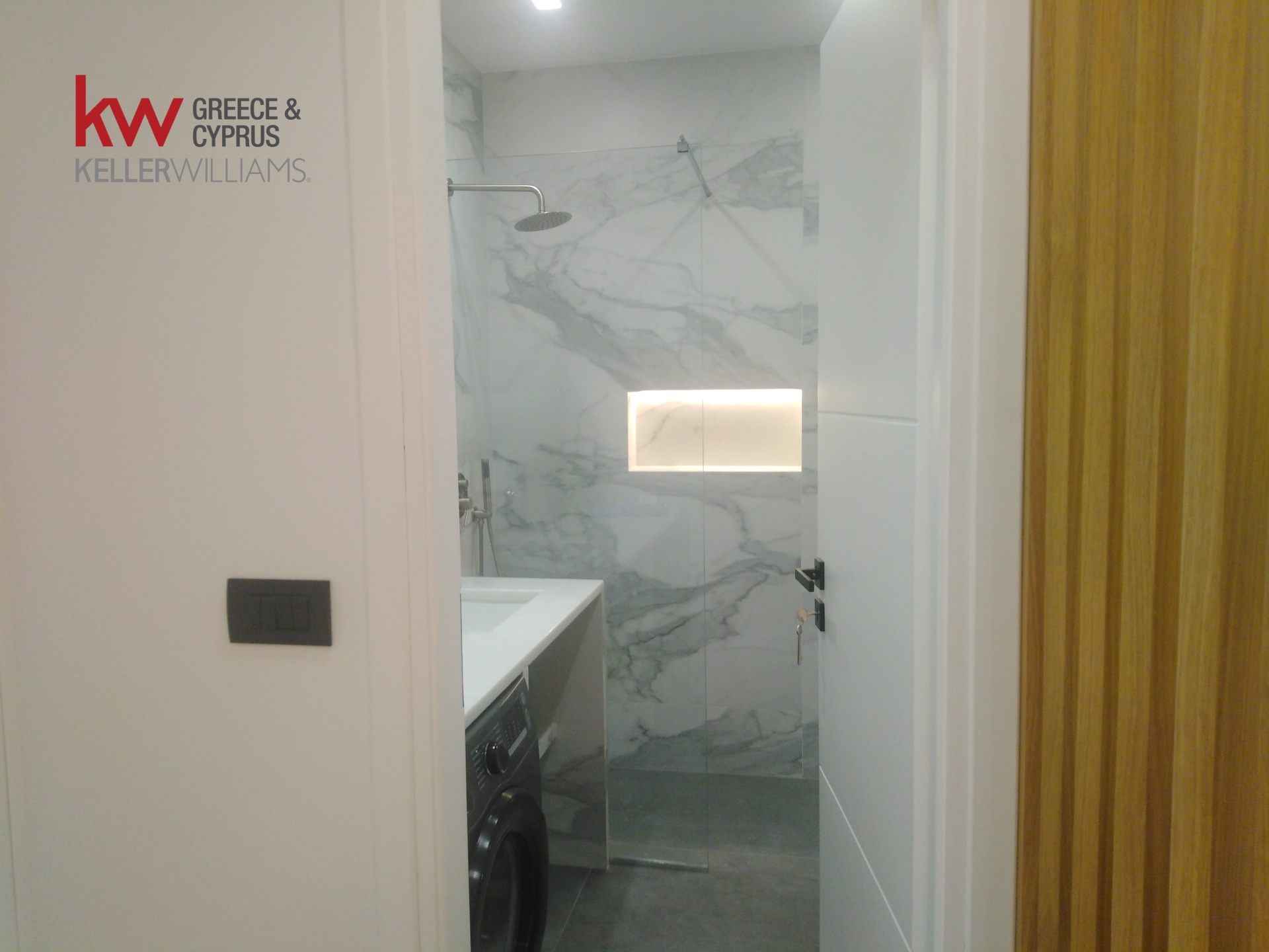 Gallery image 15