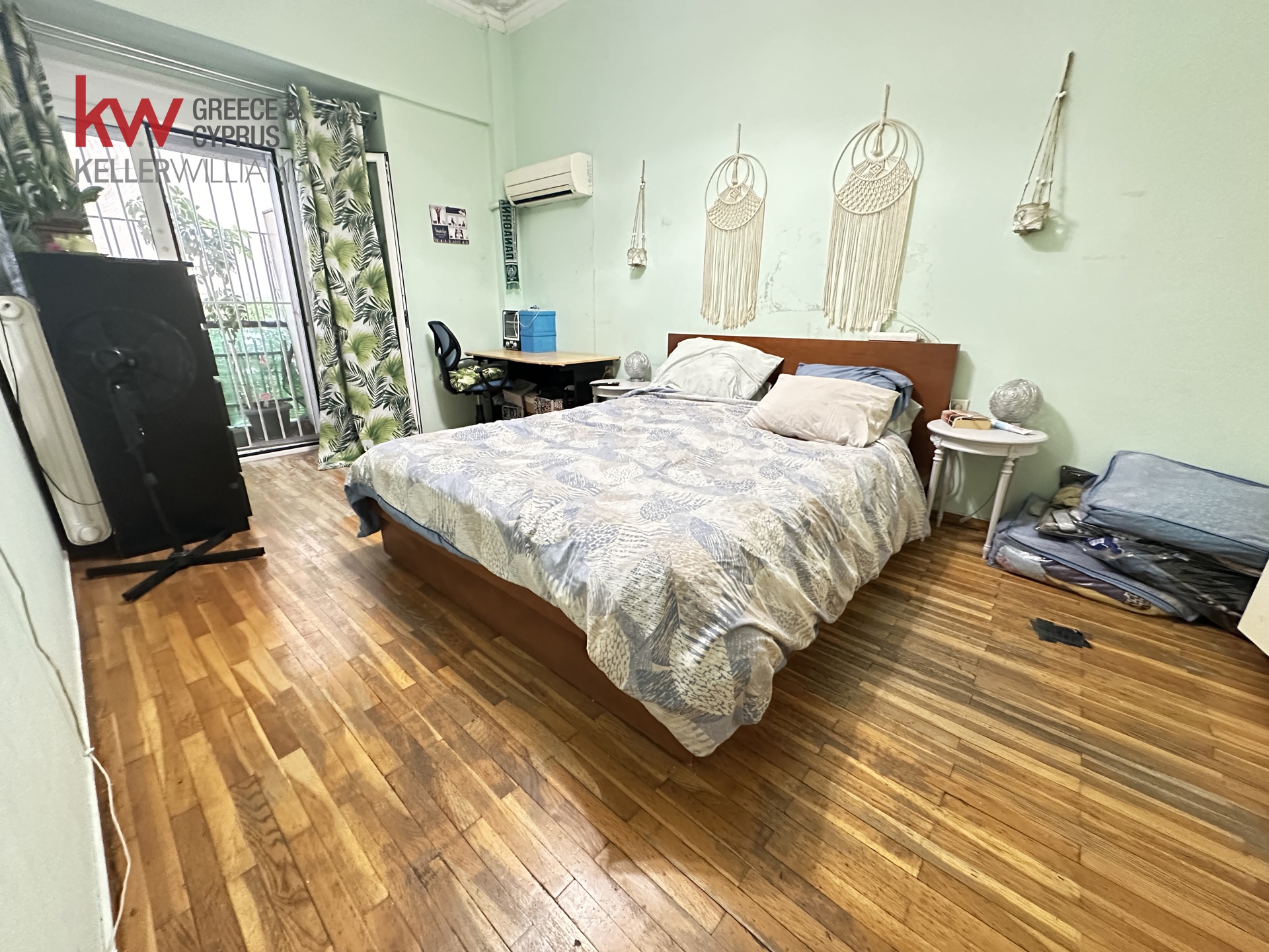 Gallery image 10