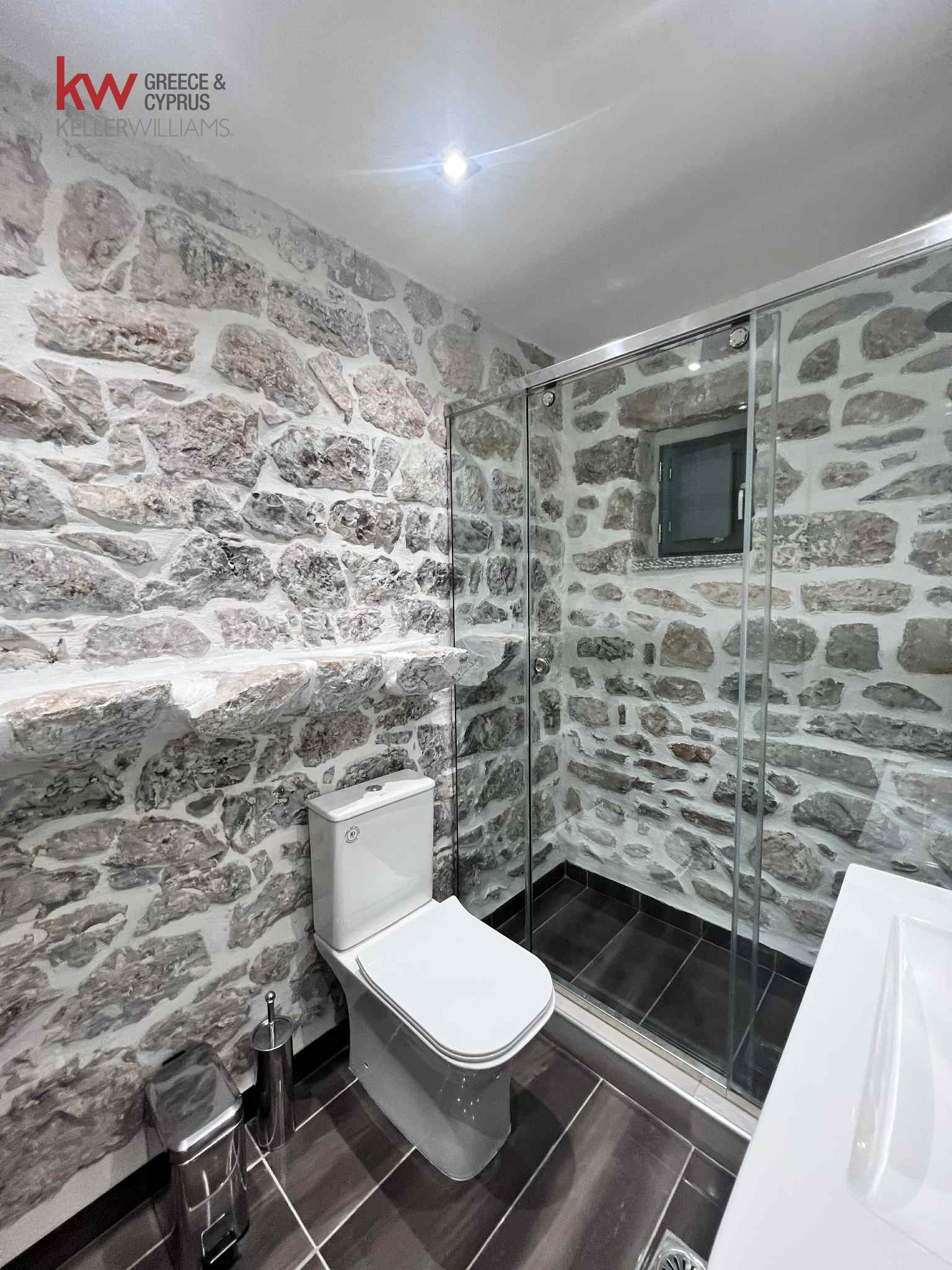 Gallery image 12