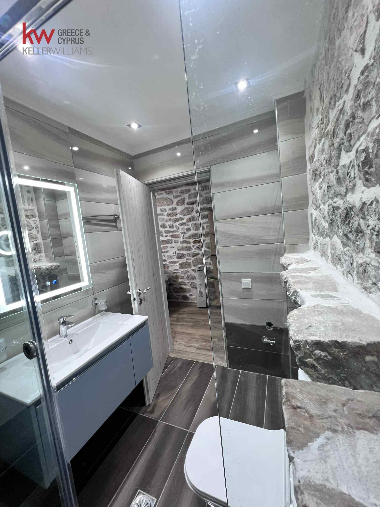 Gallery image 11