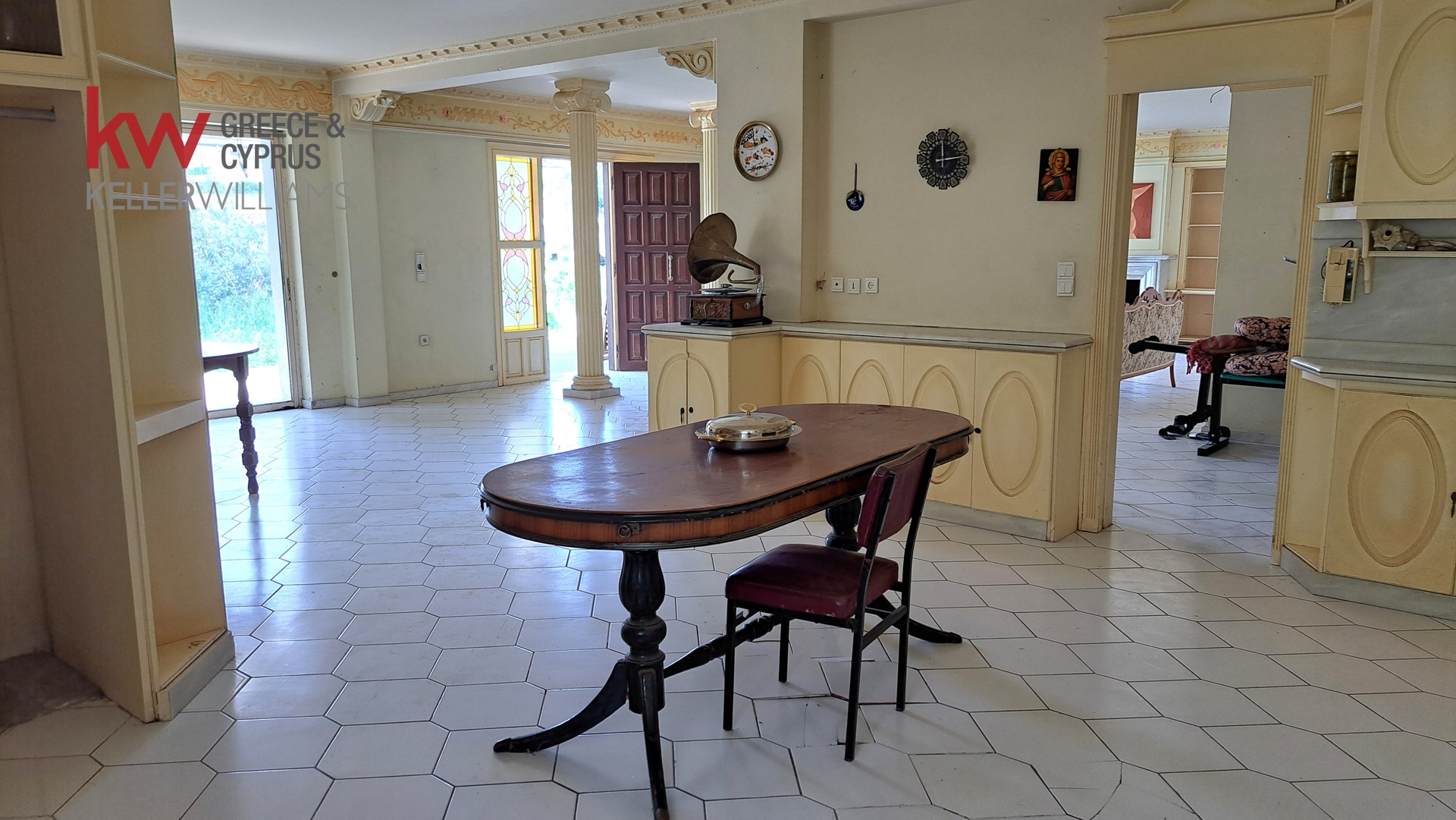Gallery image 13