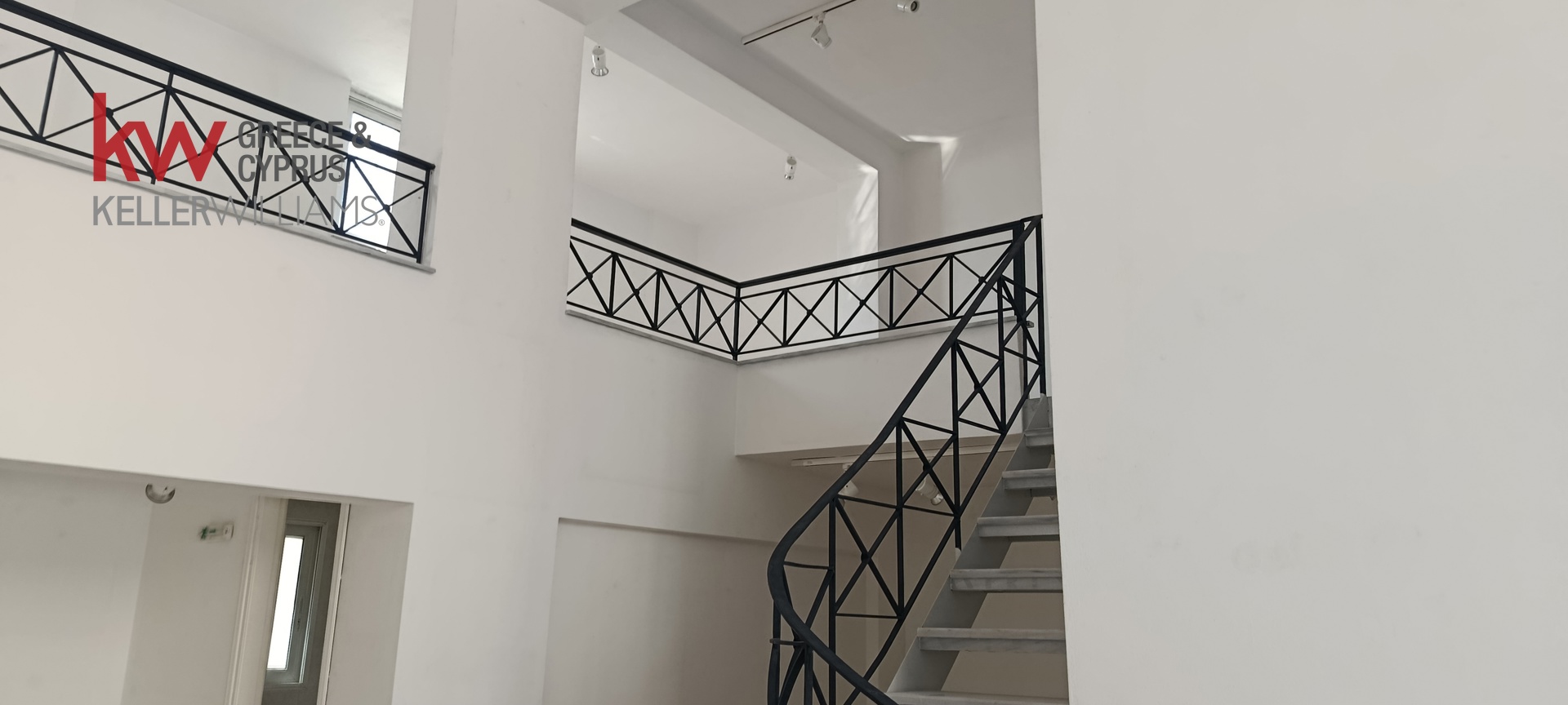 Gallery image 16