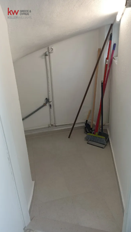 Gallery image 15