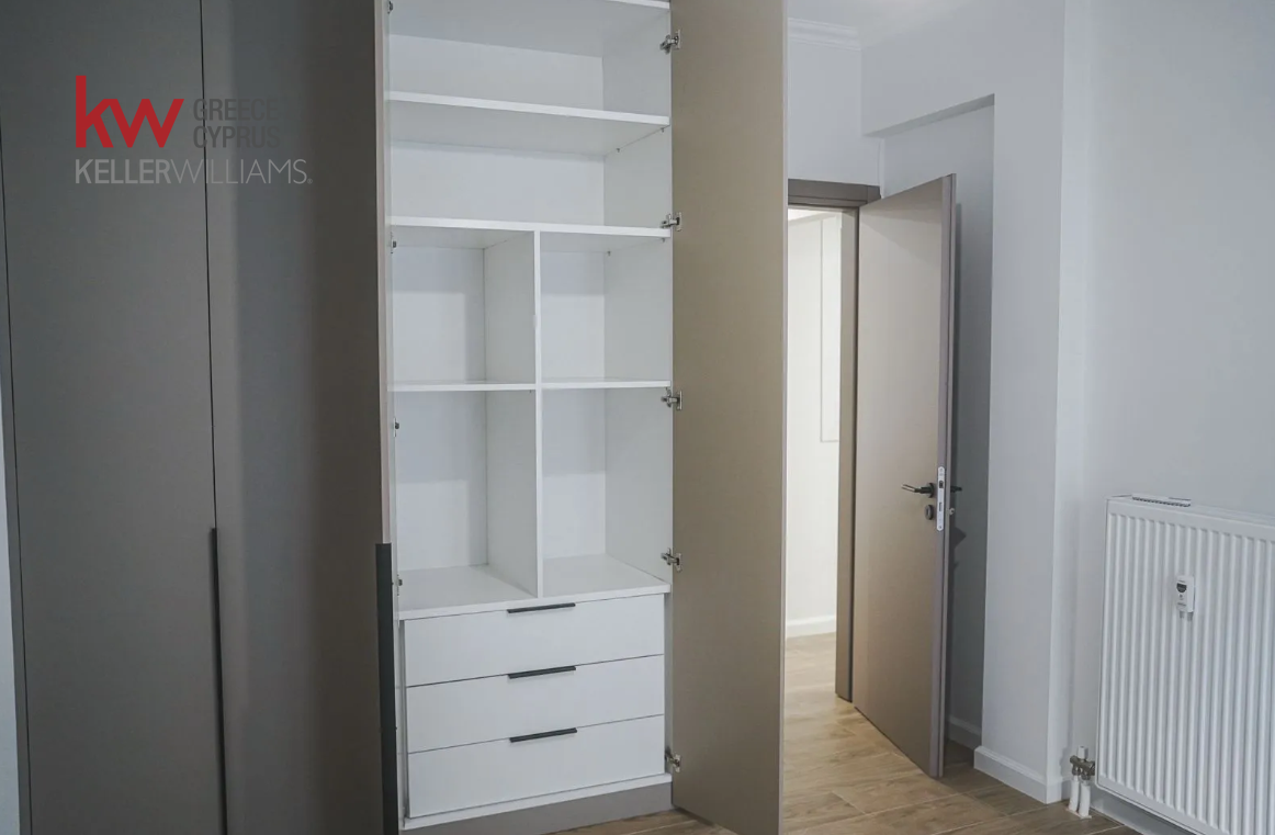 Gallery image 8