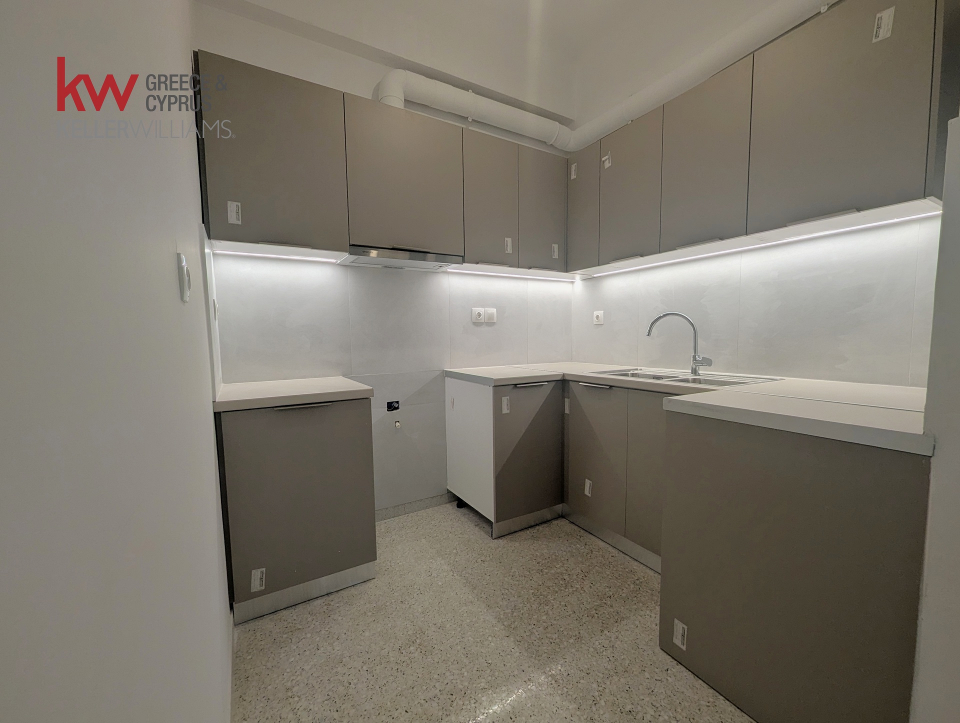 Gallery image 13