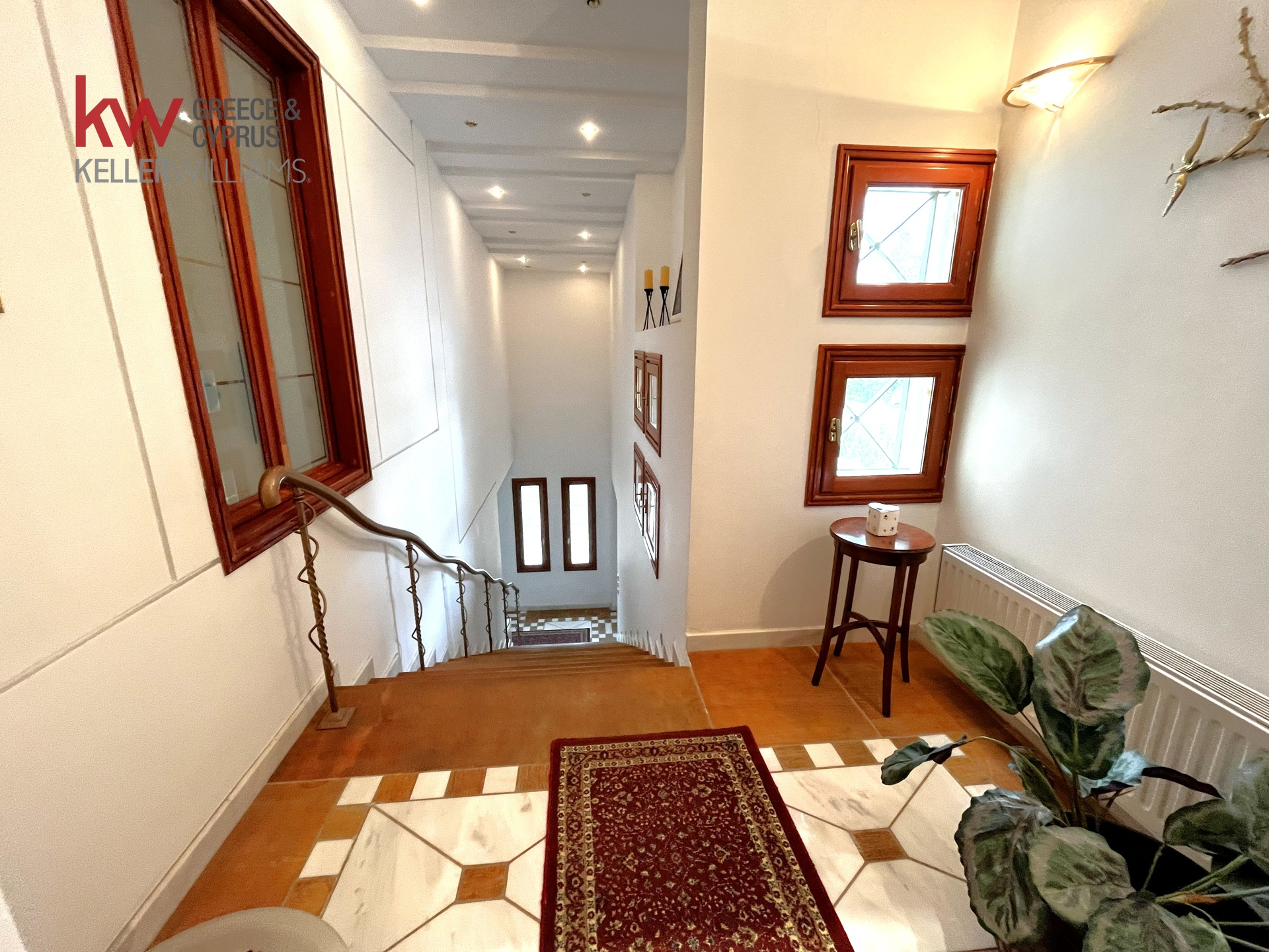Gallery image 12