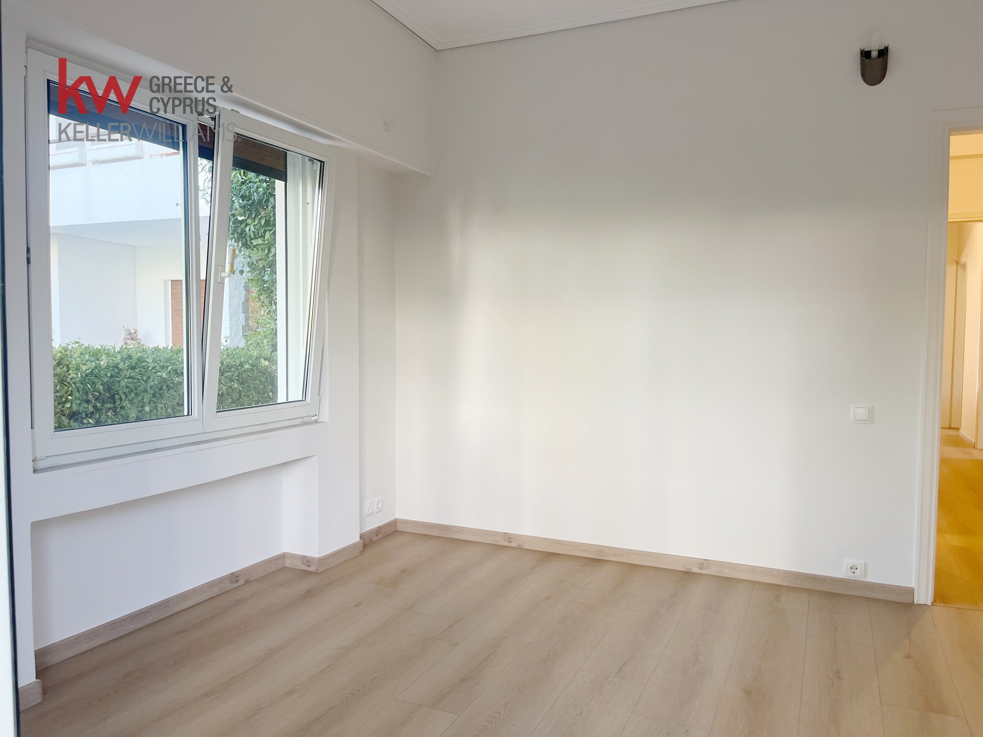 Gallery image 13