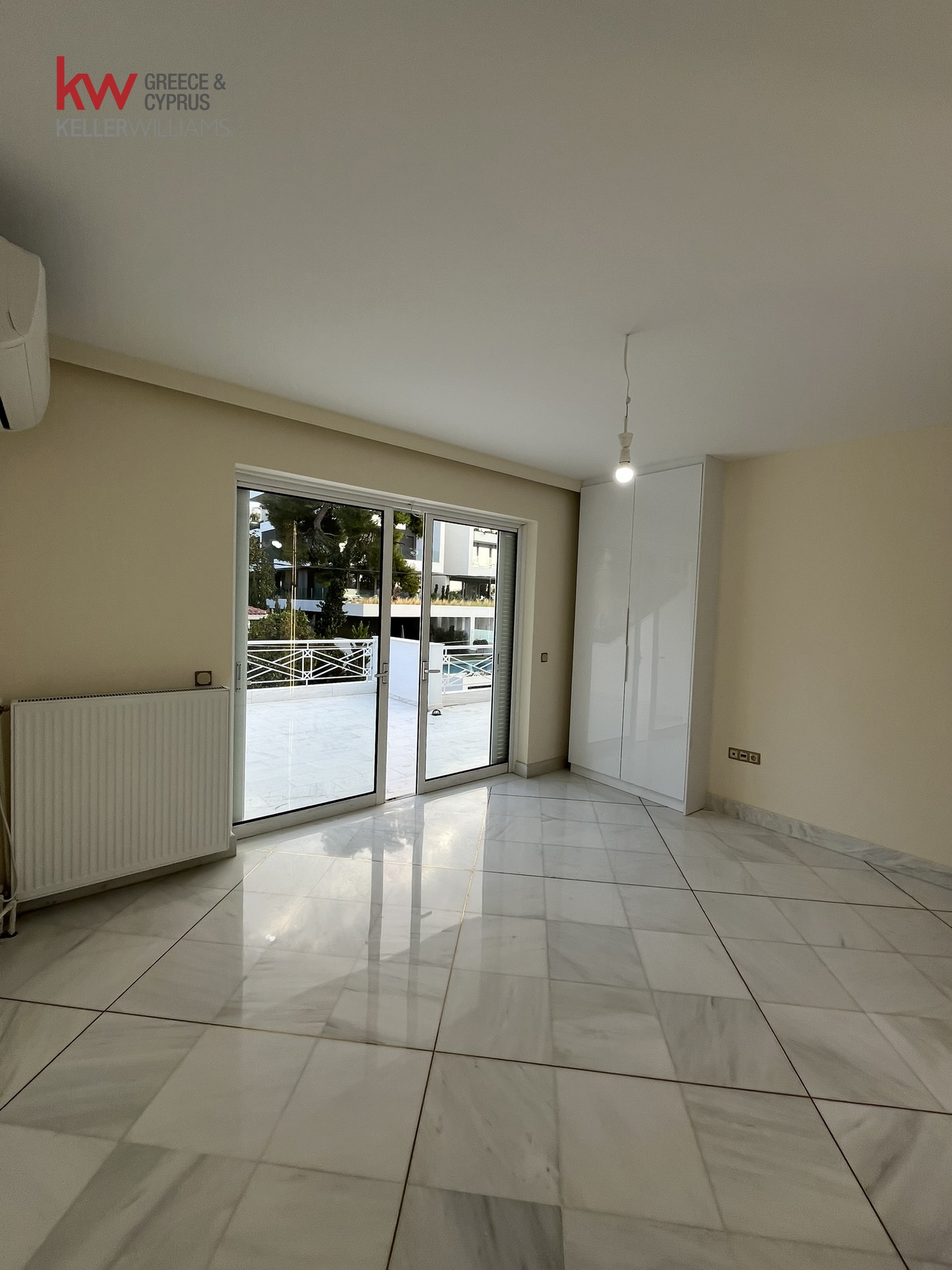 Gallery image 10