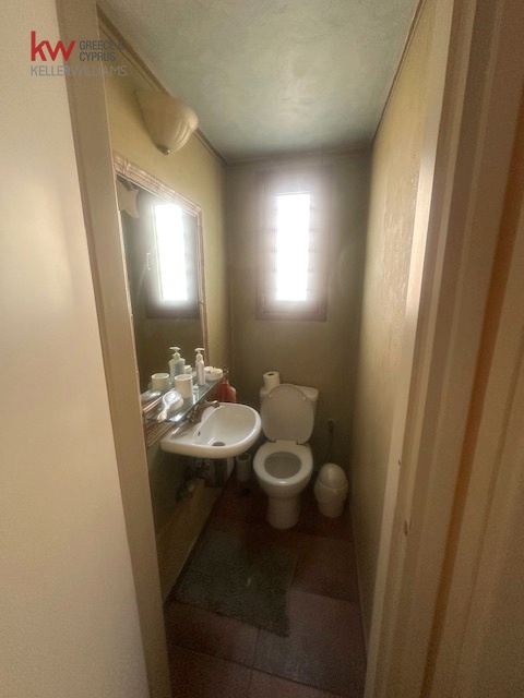 Gallery image 7