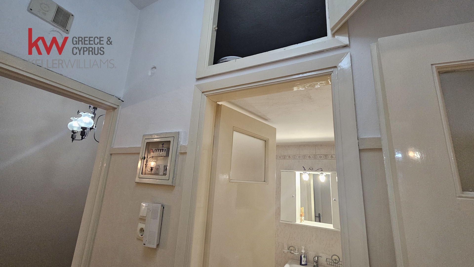 Gallery image 12