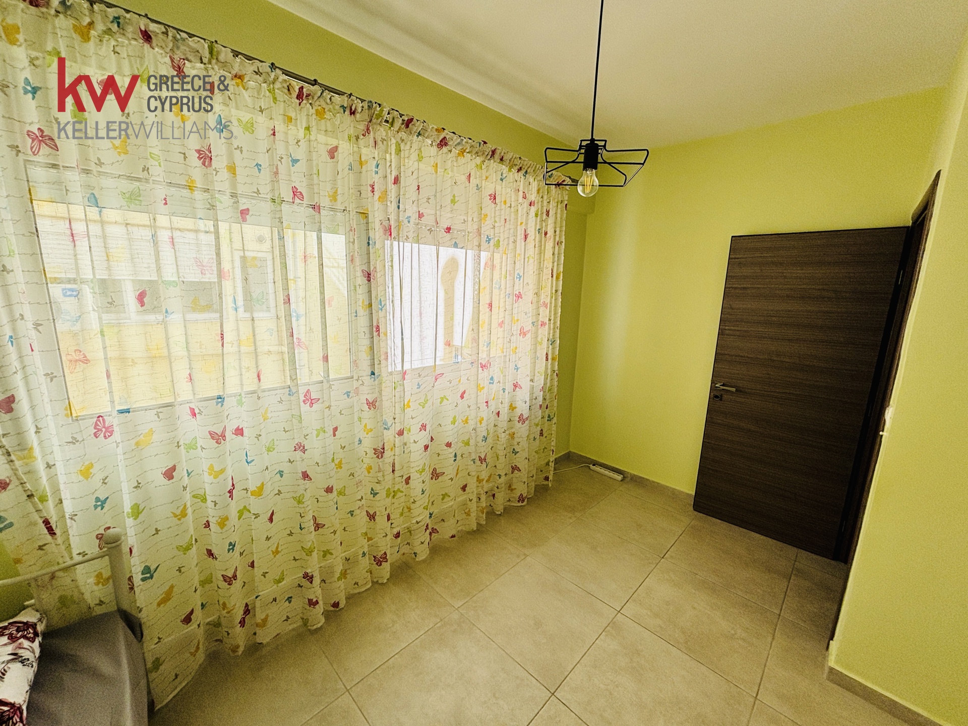 Gallery image 12