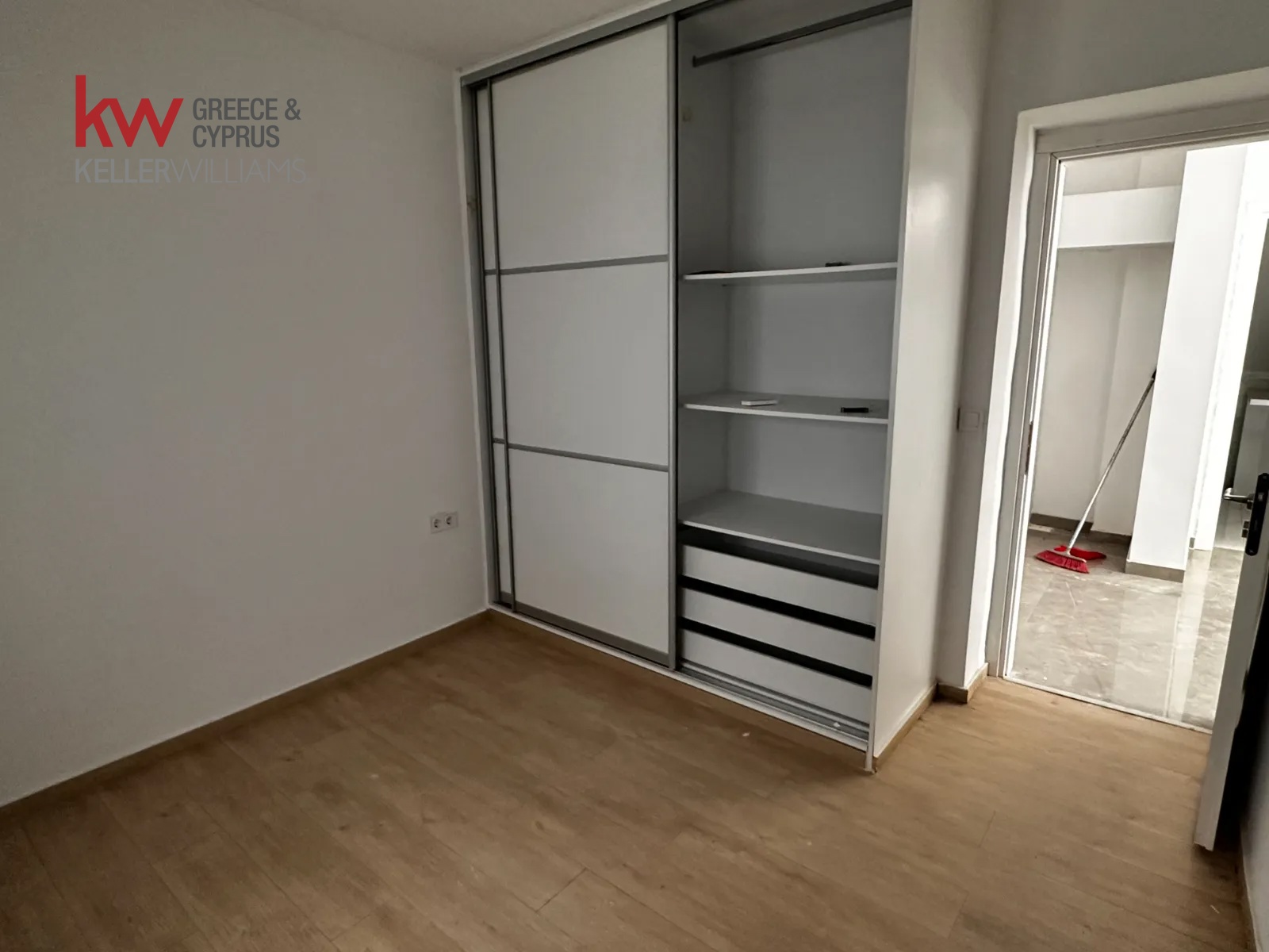Gallery image 6