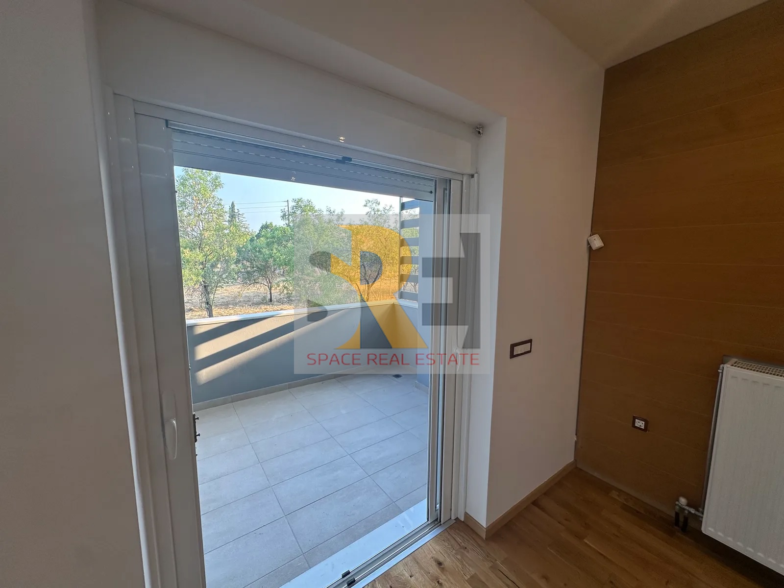 Gallery image 10