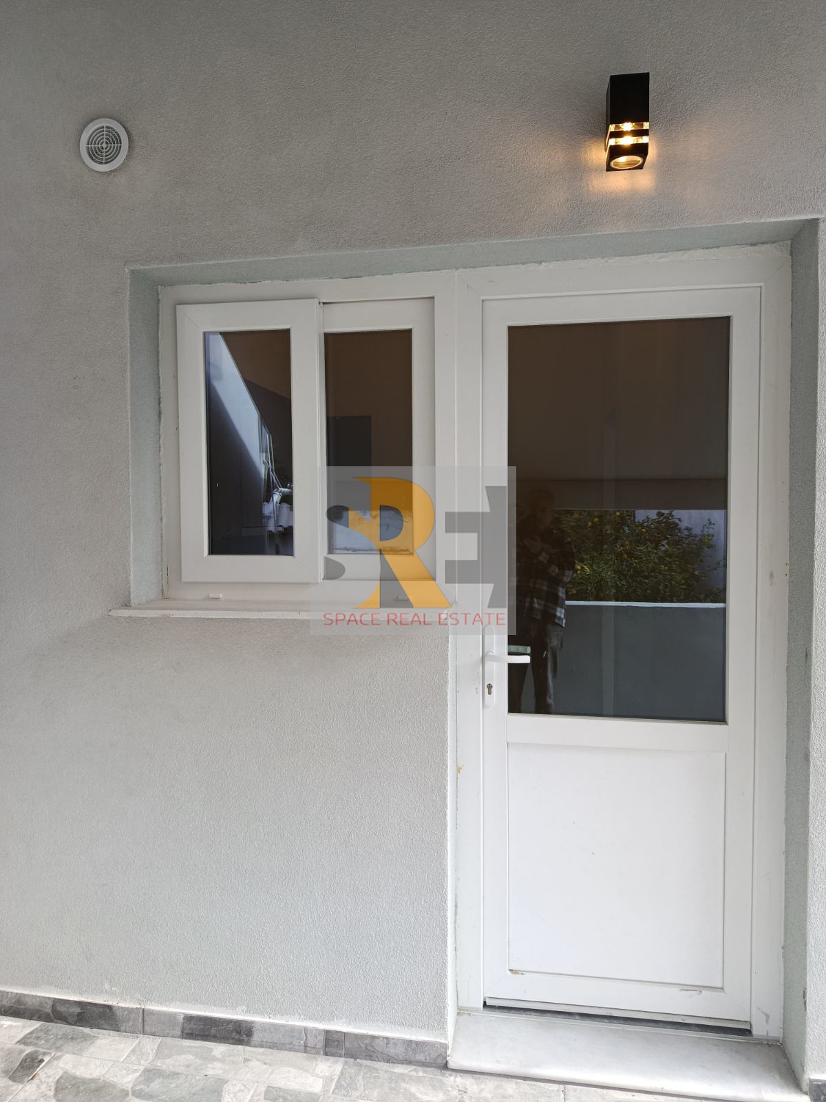 Gallery image 9