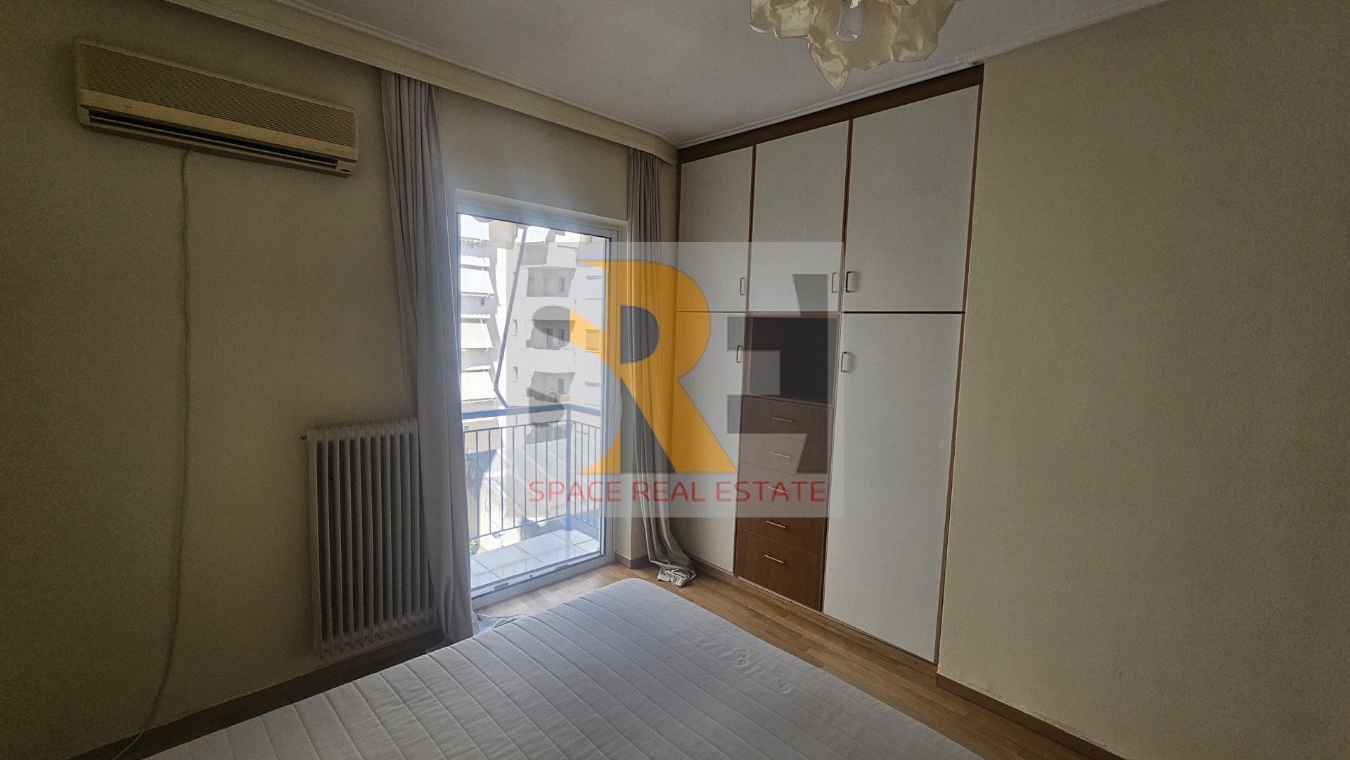 Gallery image 11