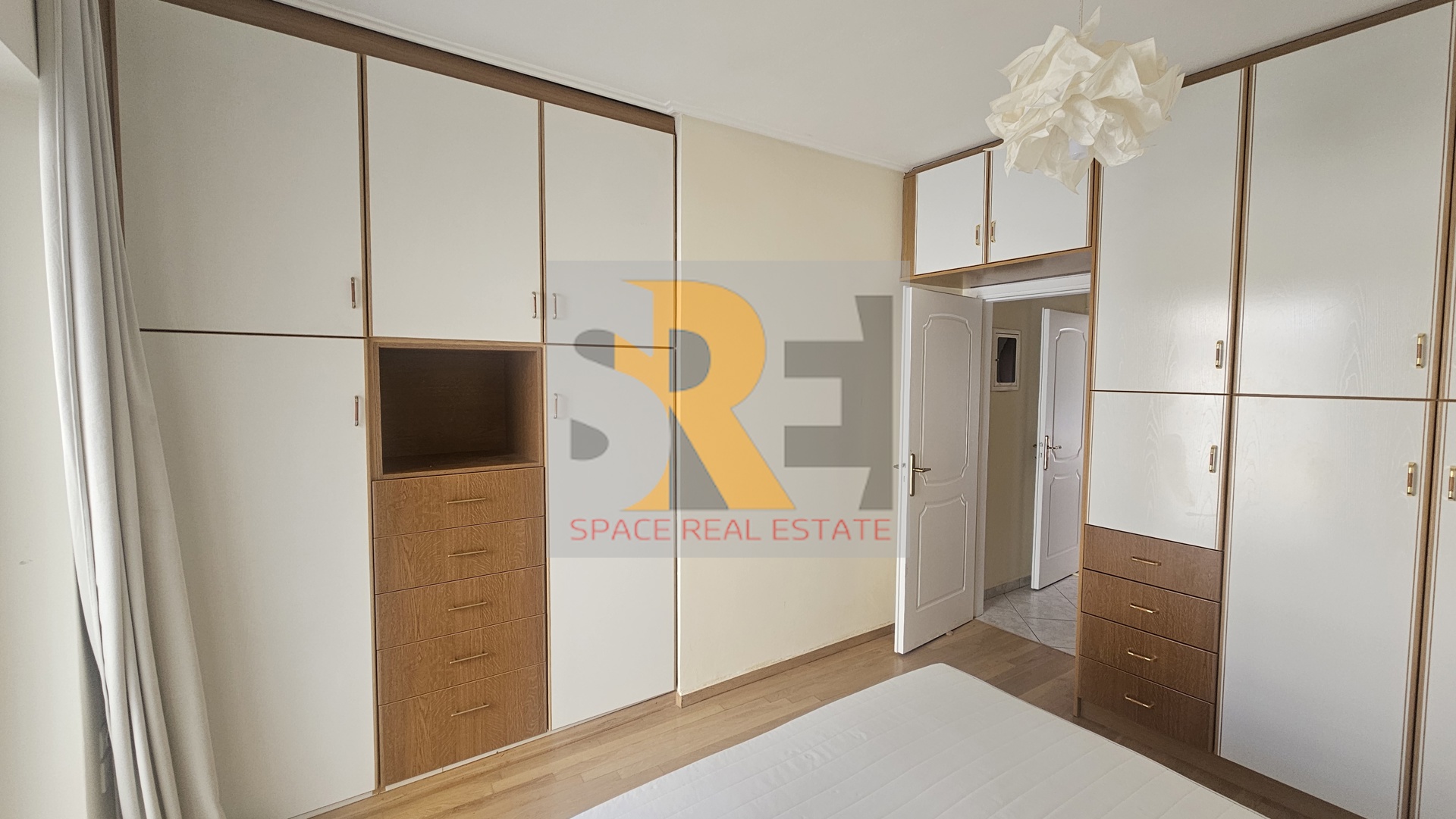 Gallery image 8