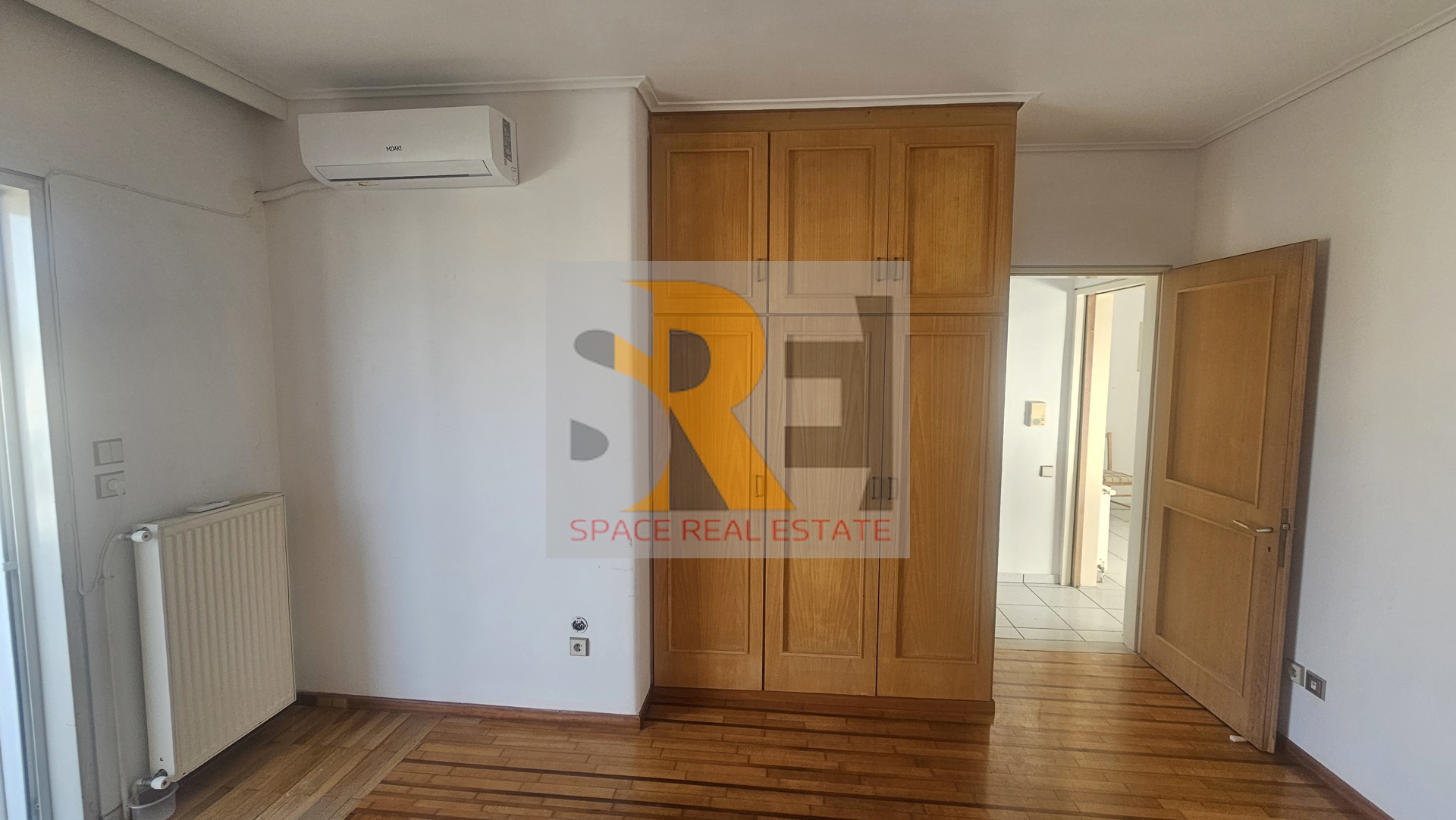 Gallery image 15