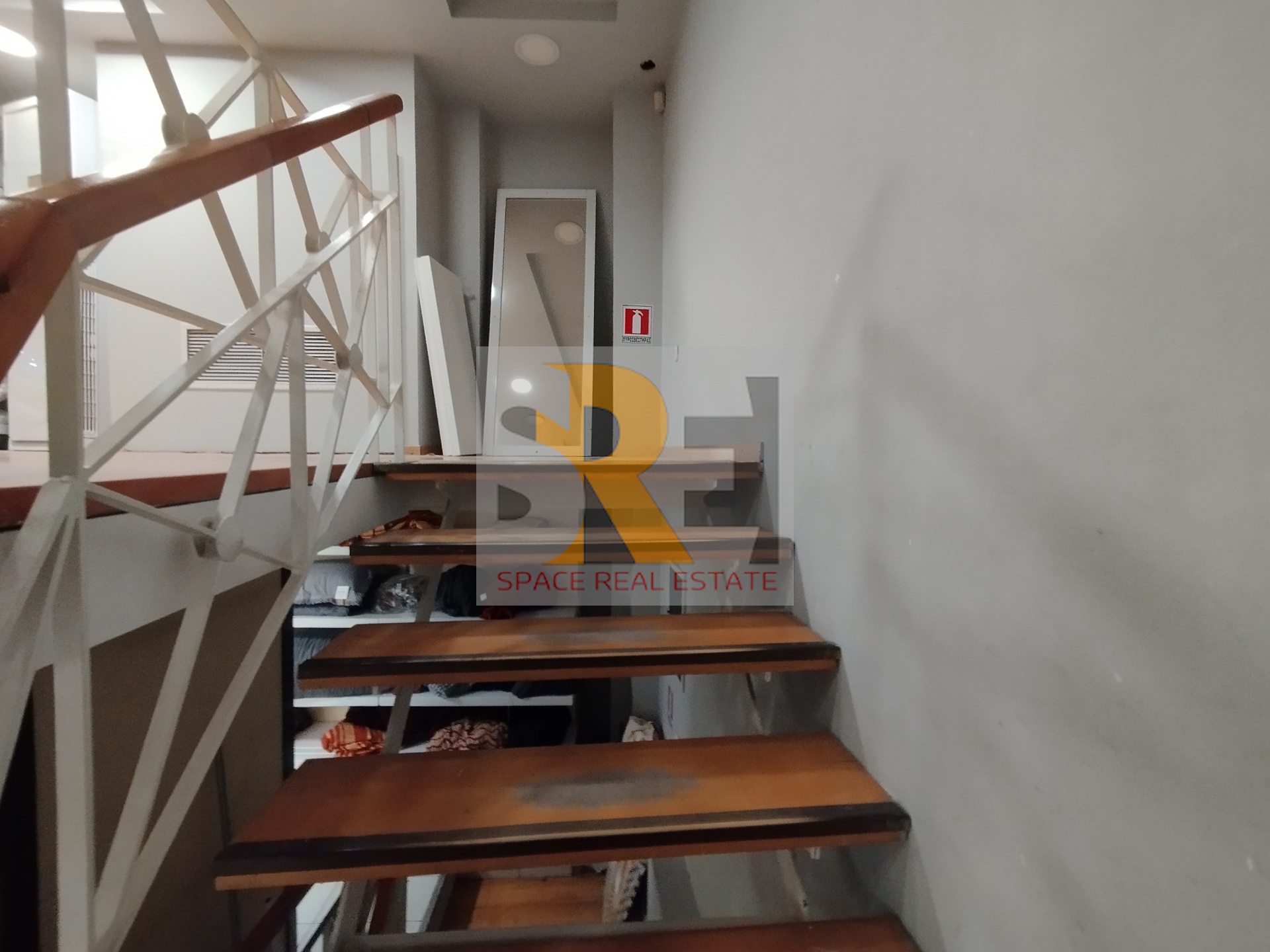 Gallery image 7