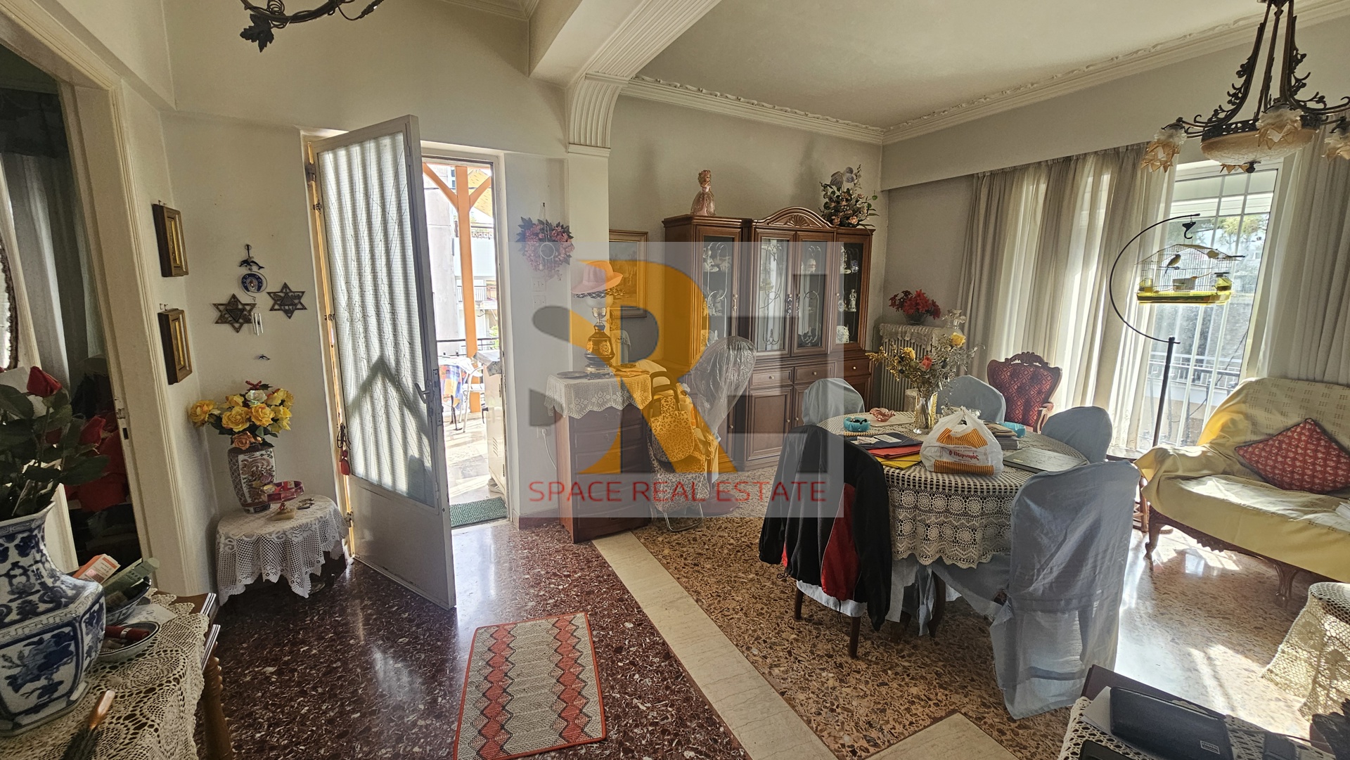 Gallery image 10