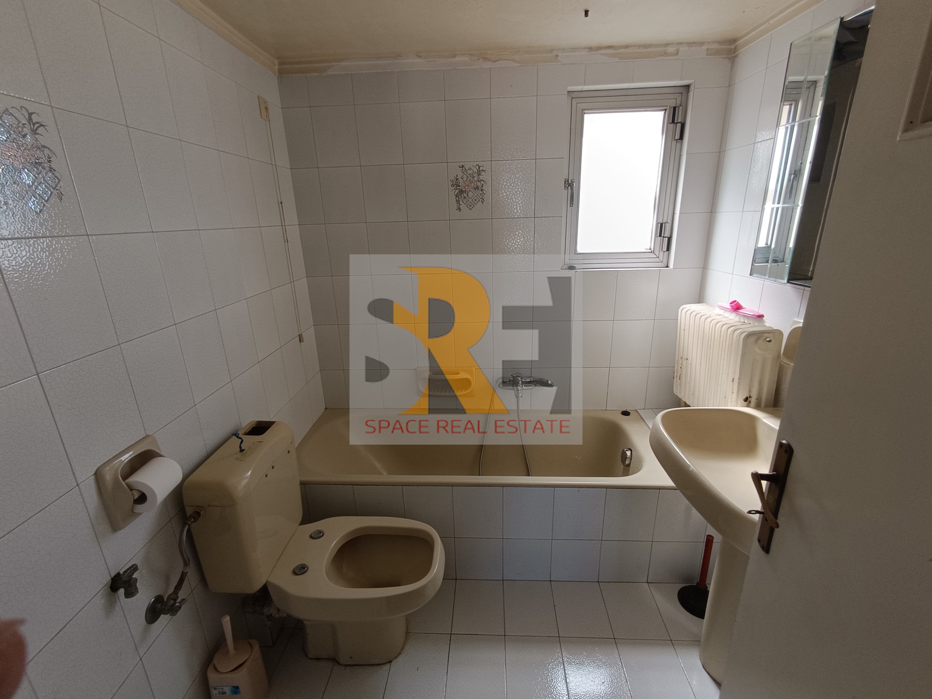 Gallery image 14