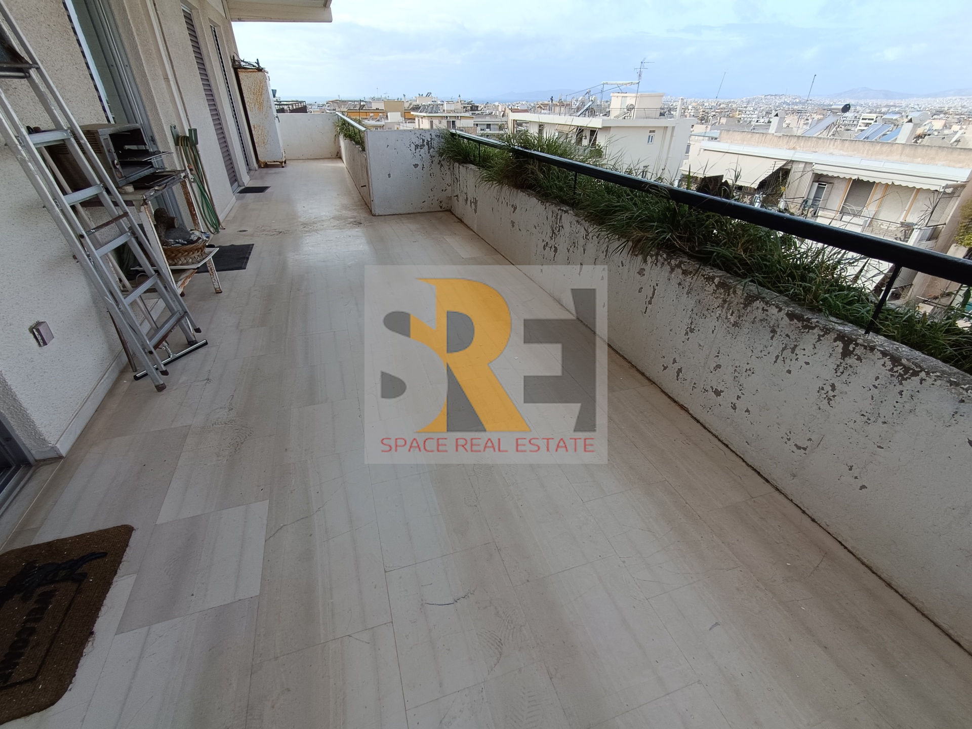 Gallery image 16
