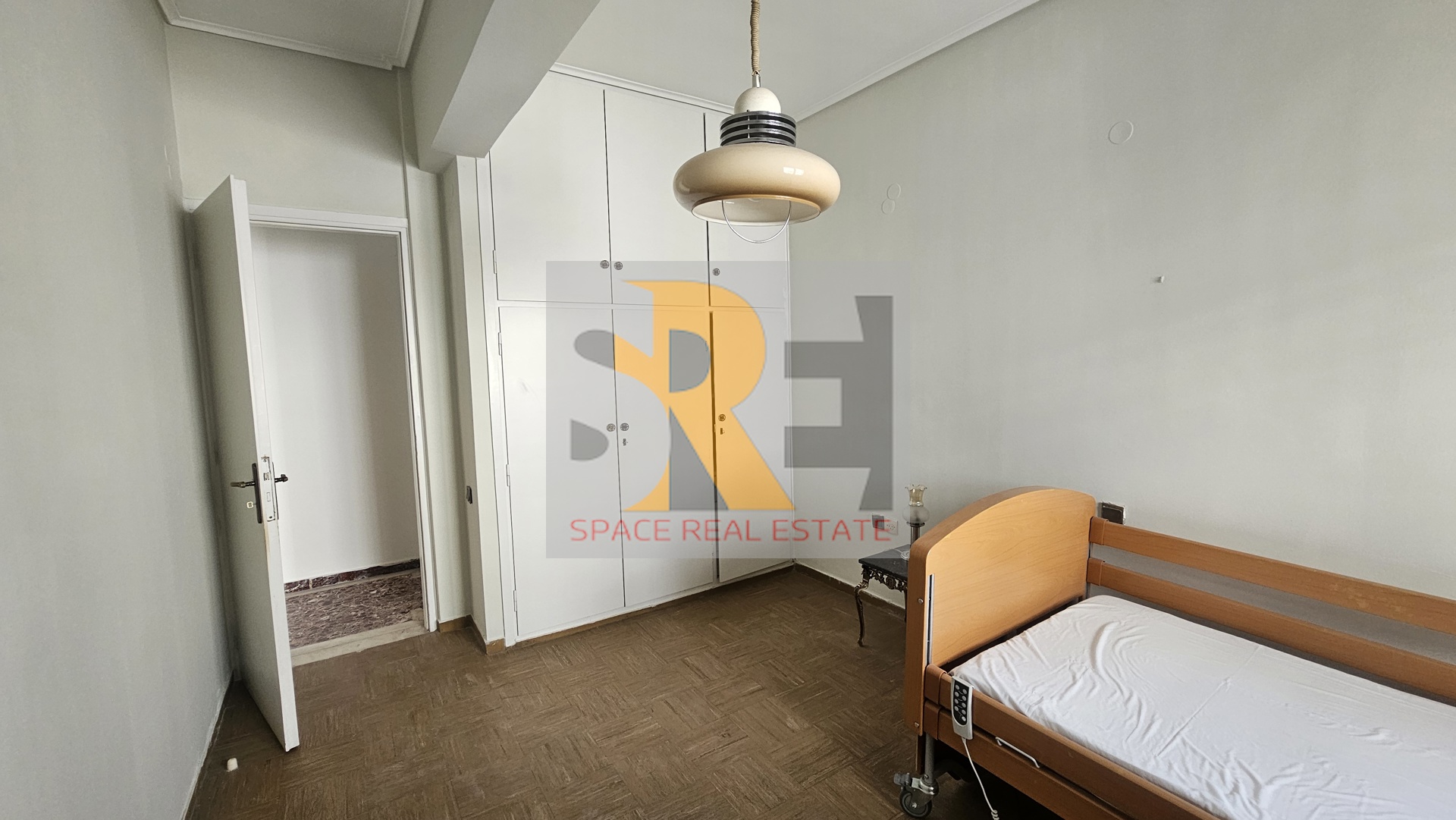 Gallery image 14
