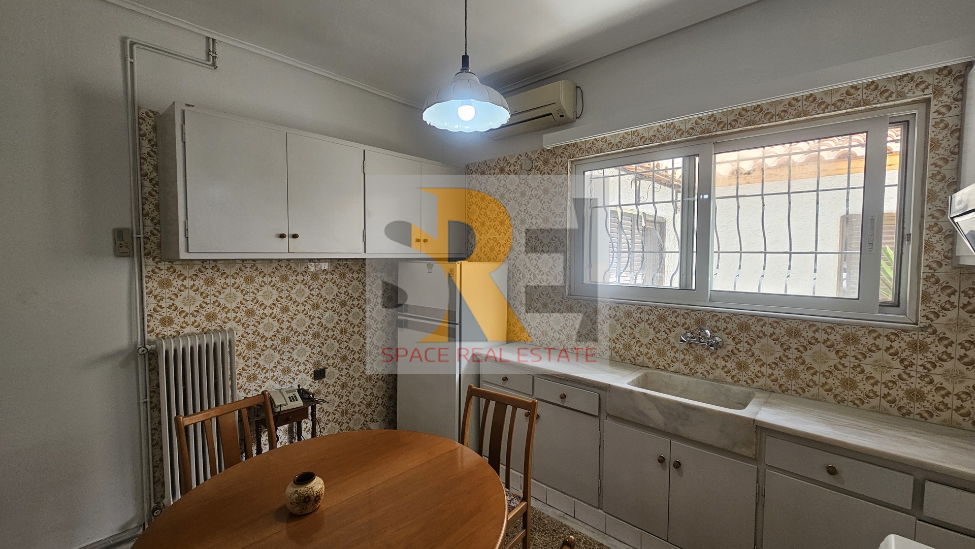 Gallery image 13