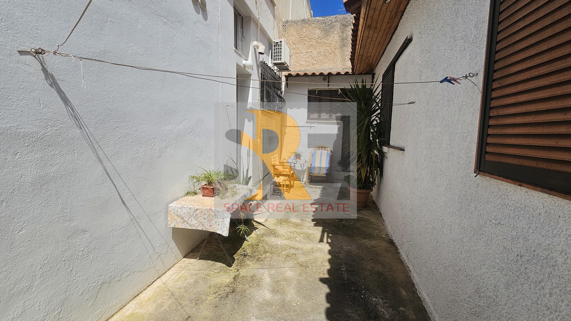 Gallery image 34