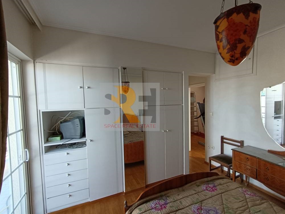 Gallery image 12