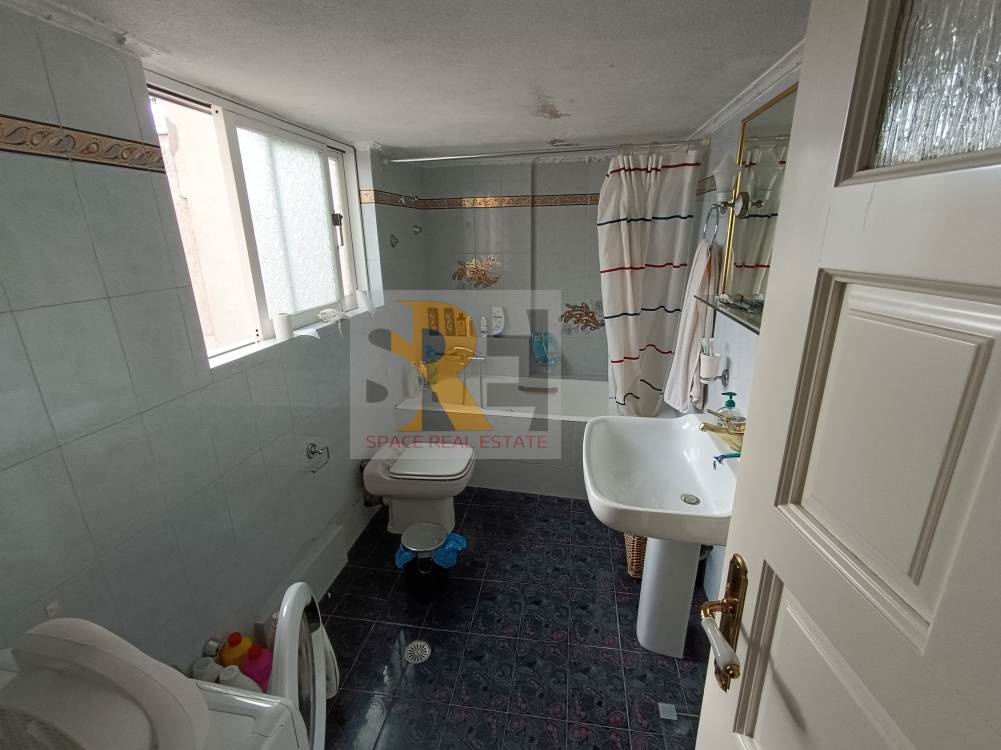 Gallery image 18